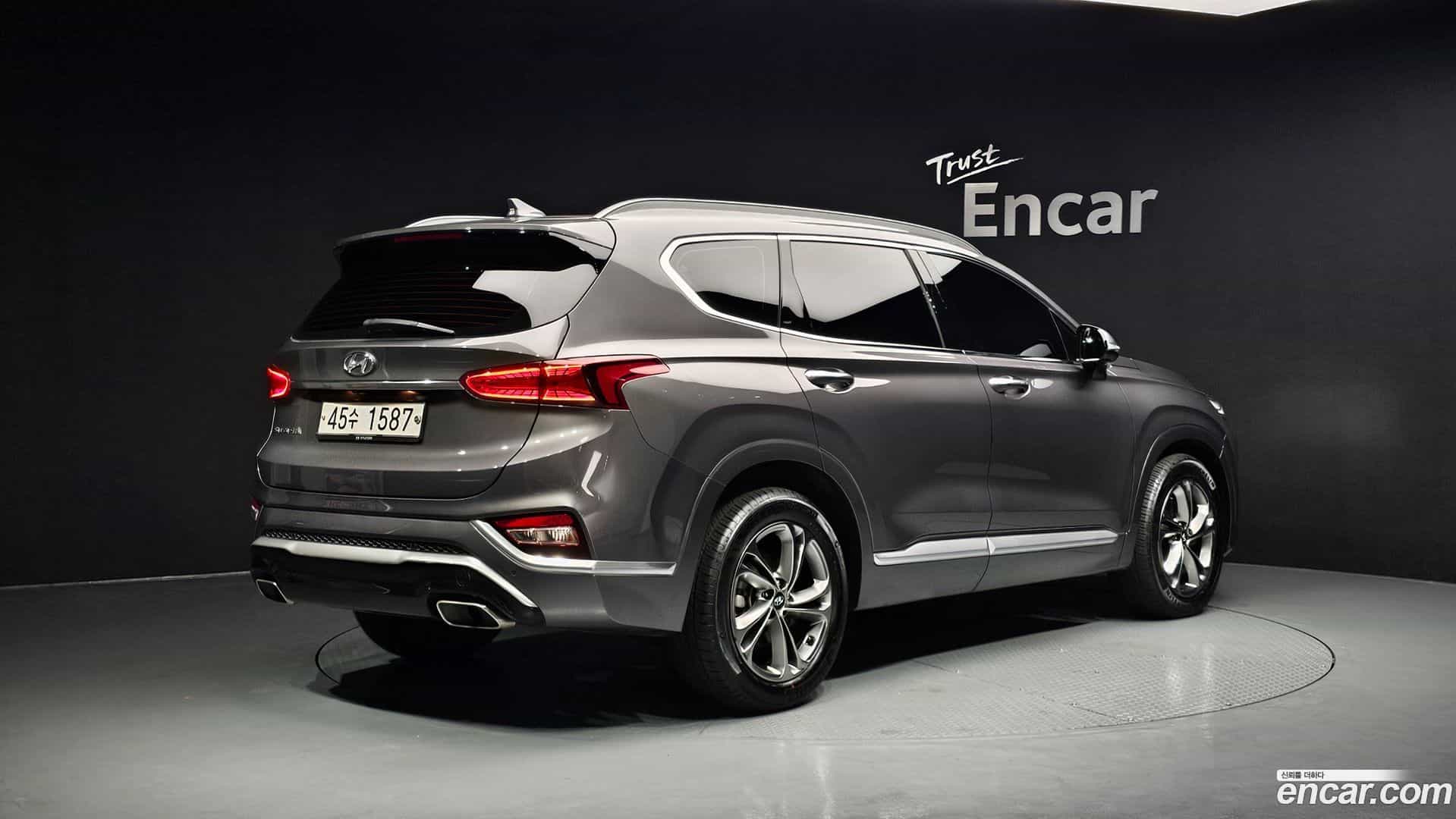 Santafe Hyundai 2019.6-OUTER-002