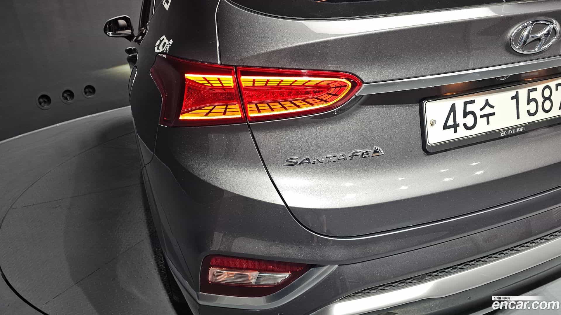 Santafe Hyundai 2019.6-OUTER-033