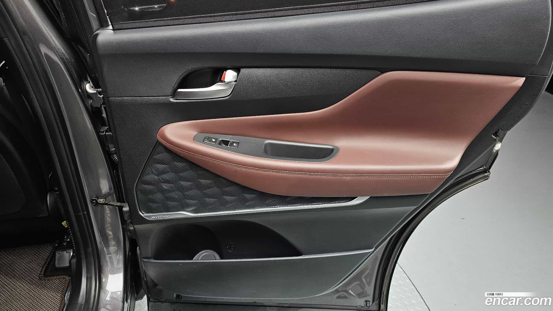 Santafe Hyundai 2019.6-INNER-035