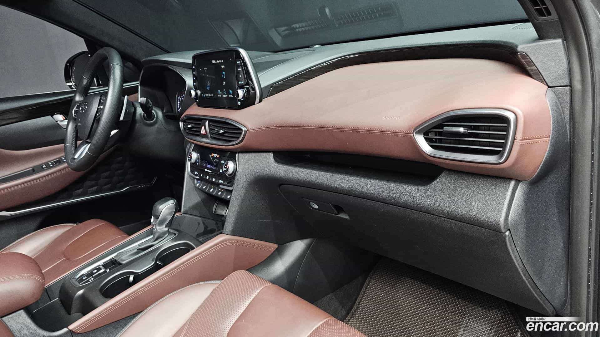 Santafe Hyundai 2019.6-OPTION-040