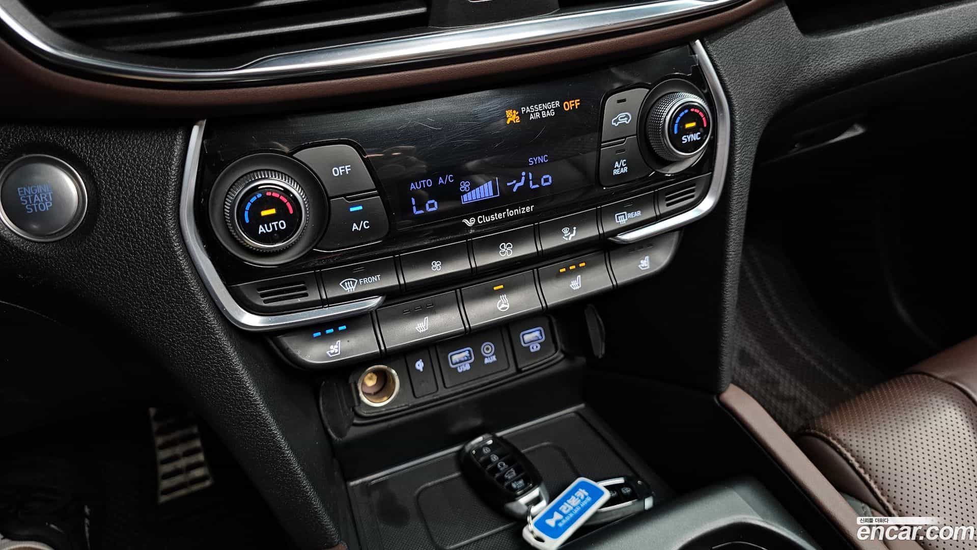 Santafe Hyundai 2019.6-OPTION-044