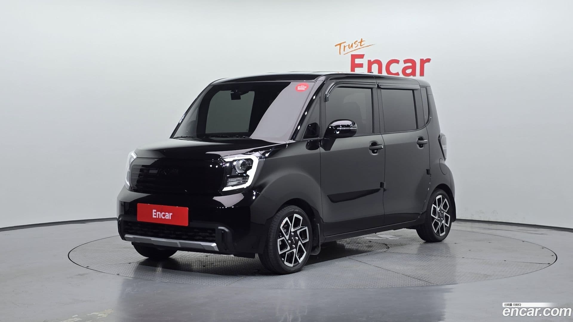 Main__Slider__Photo:RAY Kia 2024.7-0