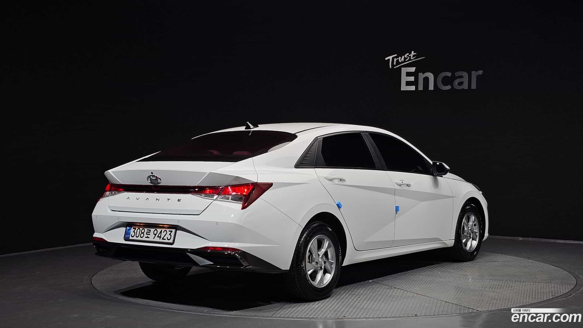 AVANTE Hyundai 2021.4-OUTER-002