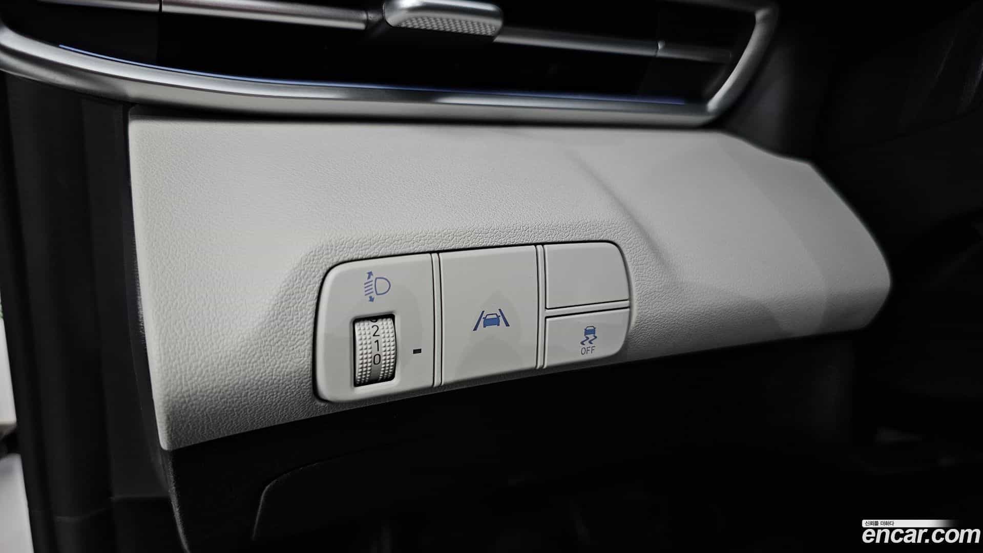 AVANTE Hyundai 2021.4-OPTION-023