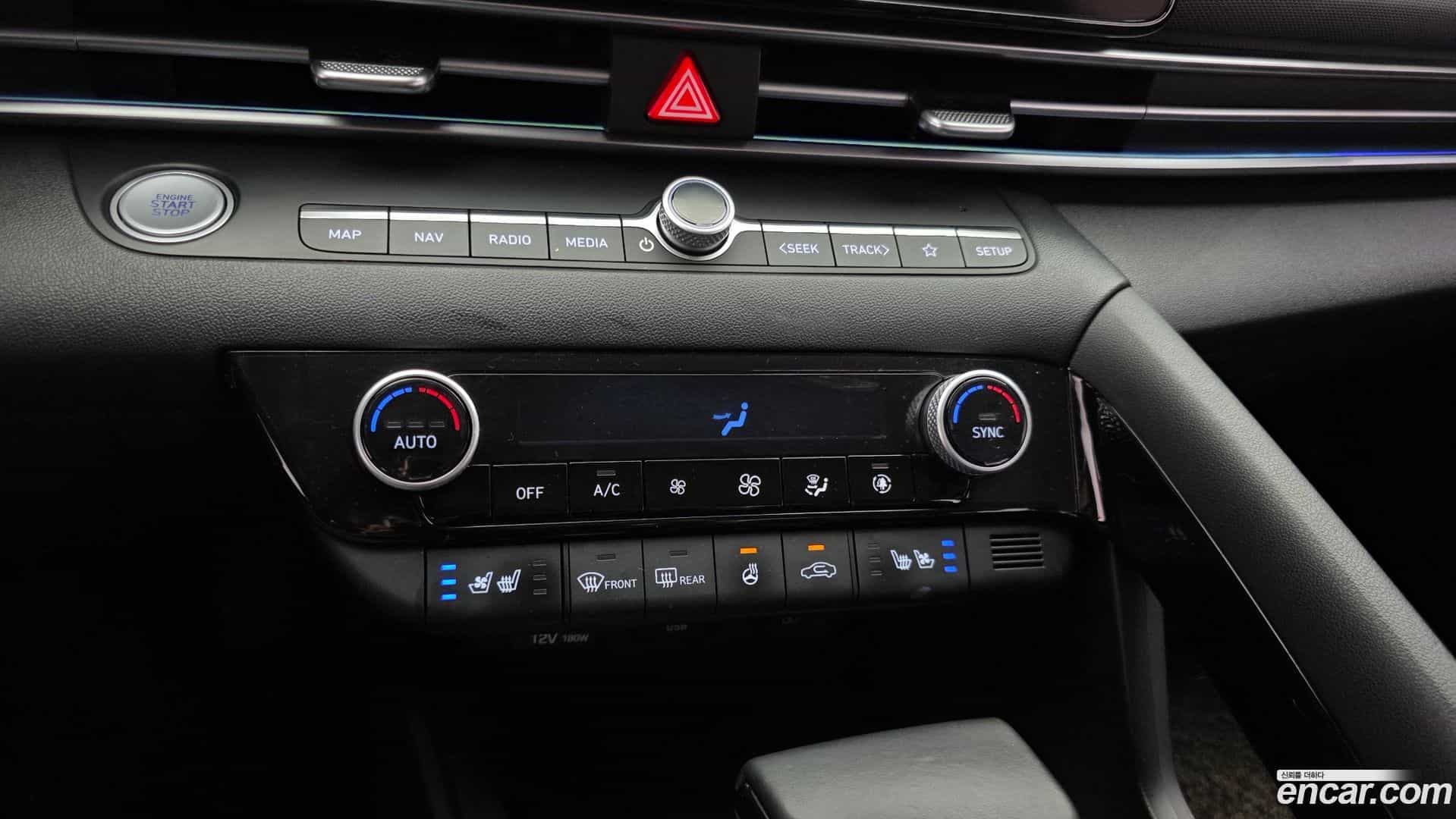 AVANTE Hyundai 2020.5-OPTION-021