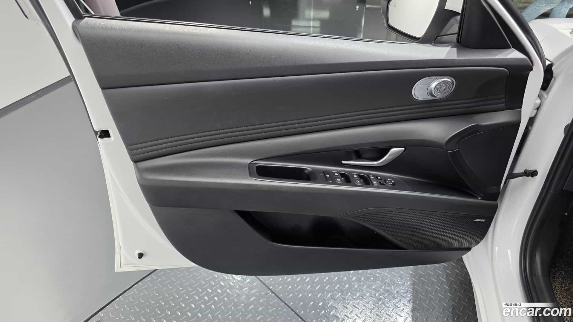 AVANTE Hyundai 2020.5-INNER-034