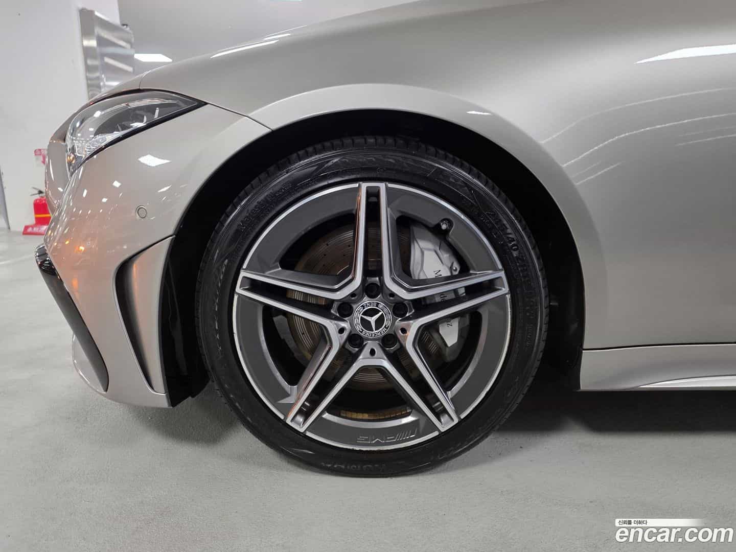 CLS-Class Mercedes-Benz 2022.4-OUTER-005