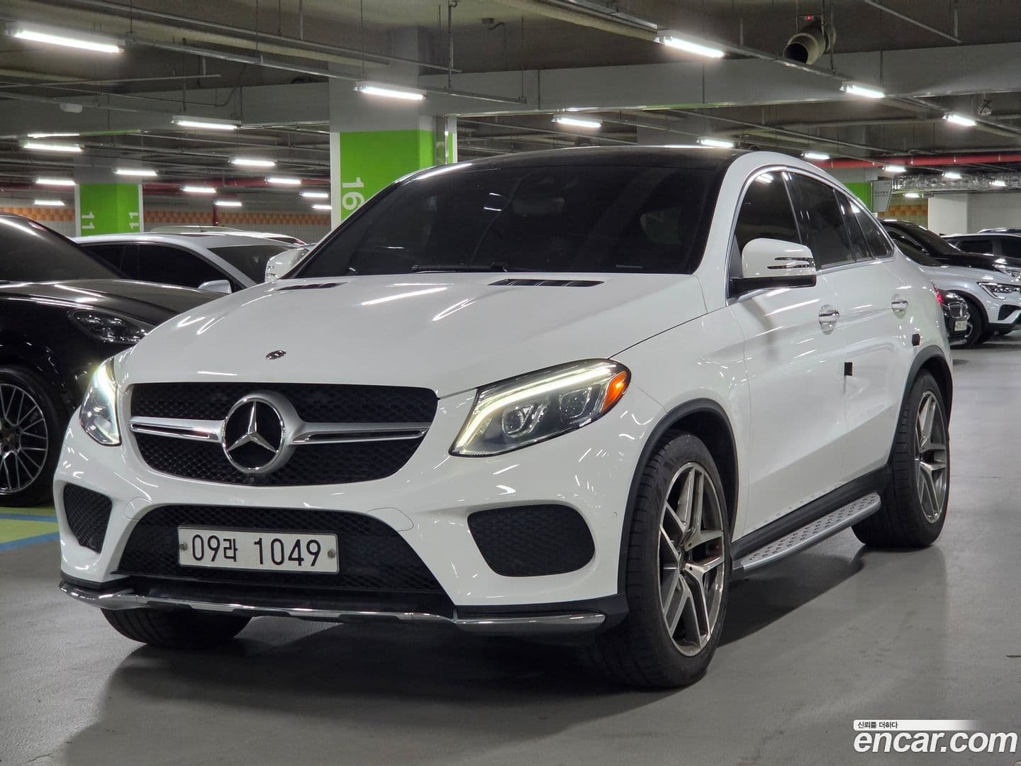 Main__Slider__Photo:GLE-Class Mercedes-Benz 2018.2-0