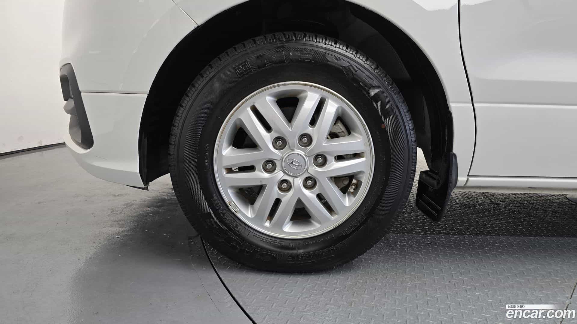 Starex Hyundai 2020.10-OUTER-005