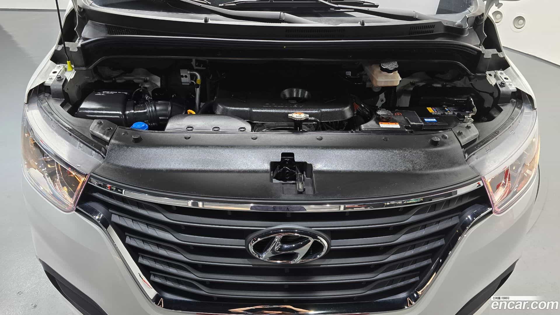 Starex Hyundai 2020.10-OUTER-006