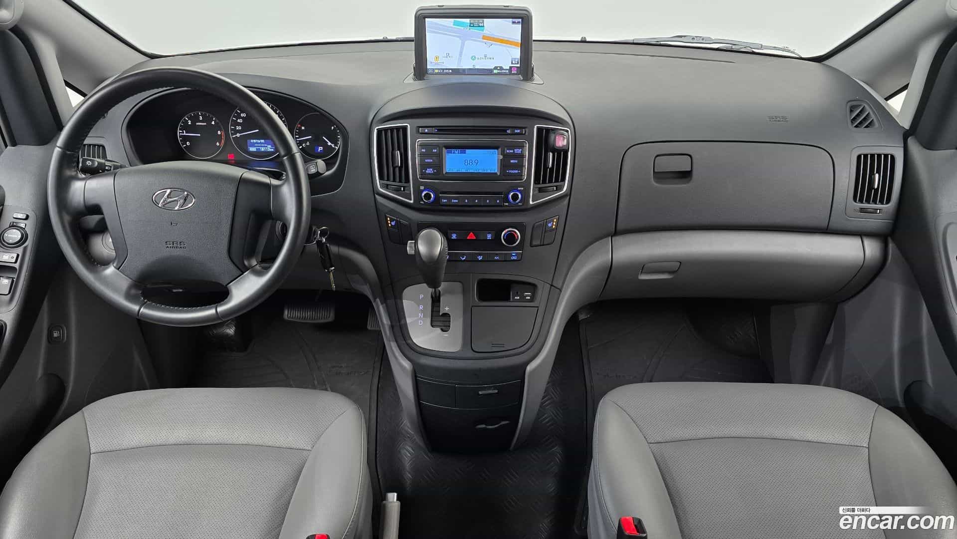Starex Hyundai 2020.10-INNER-007