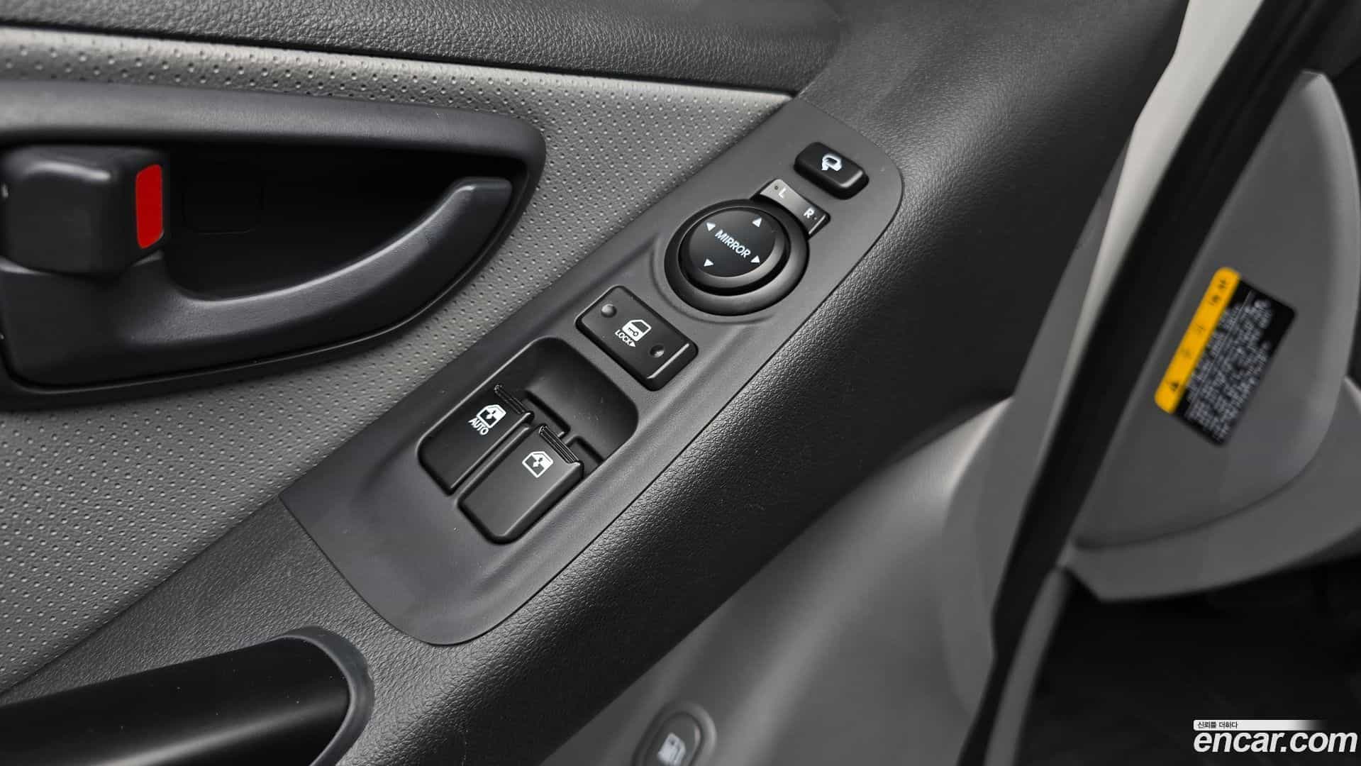 Starex Hyundai 2020.10-OPTION-021