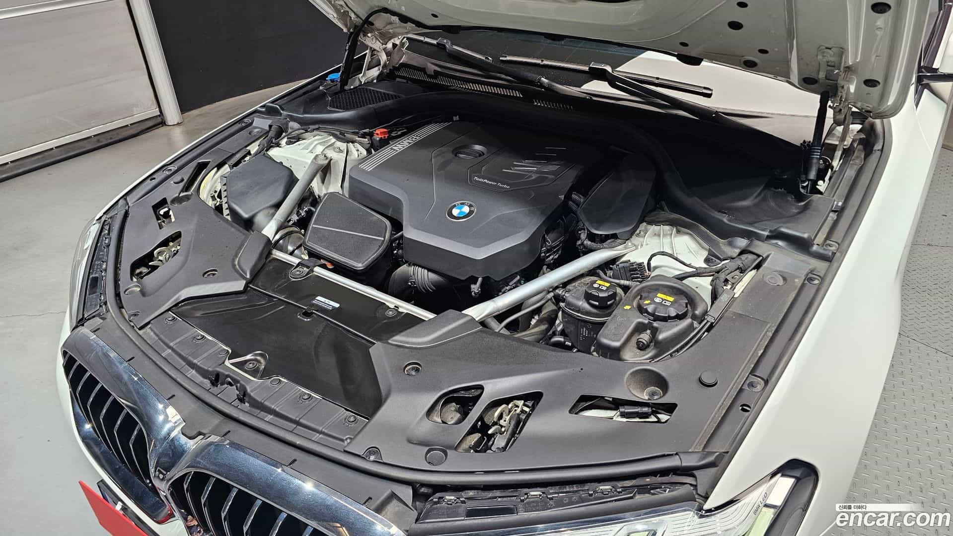 5-Series BMW 2022.10-OUTER-006