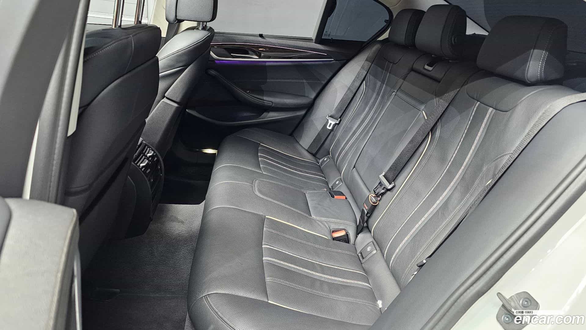 5-Series BMW 2022.10-OPTION-016