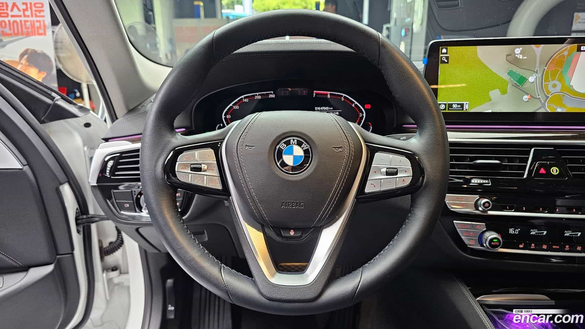 5-Series BMW 2022.10-OPTION-017