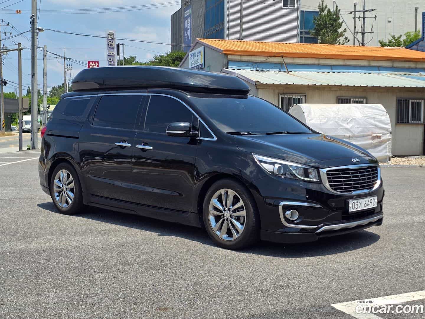 Canival Kia 2017.10-OUTER-001