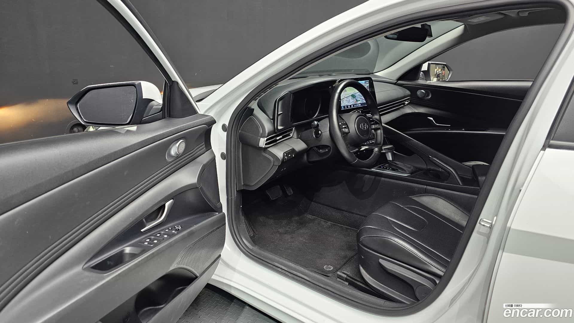 AVANTE Hyundai 2021.8-INNER-010