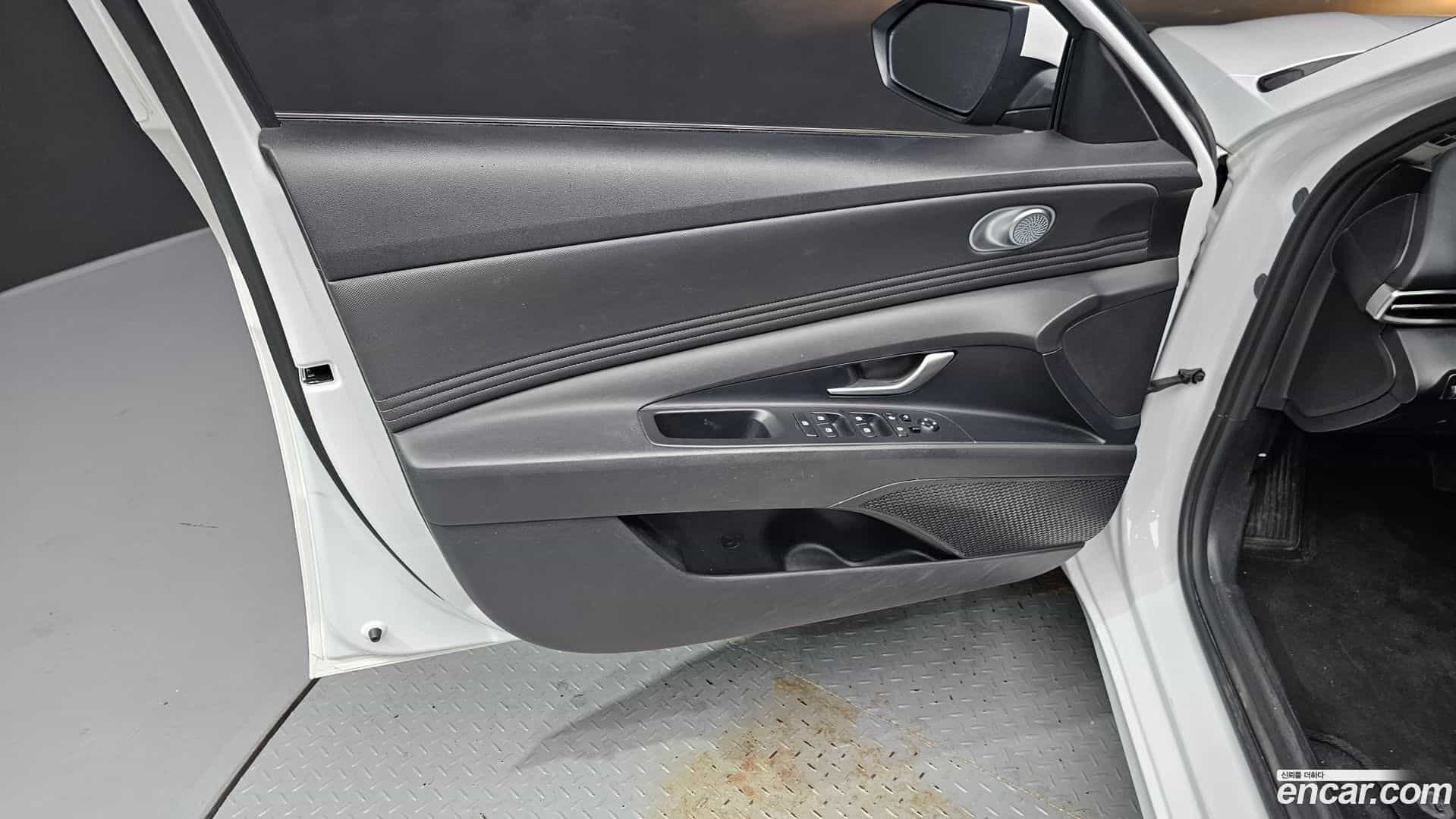 AVANTE Hyundai 2021.8-INNER-034