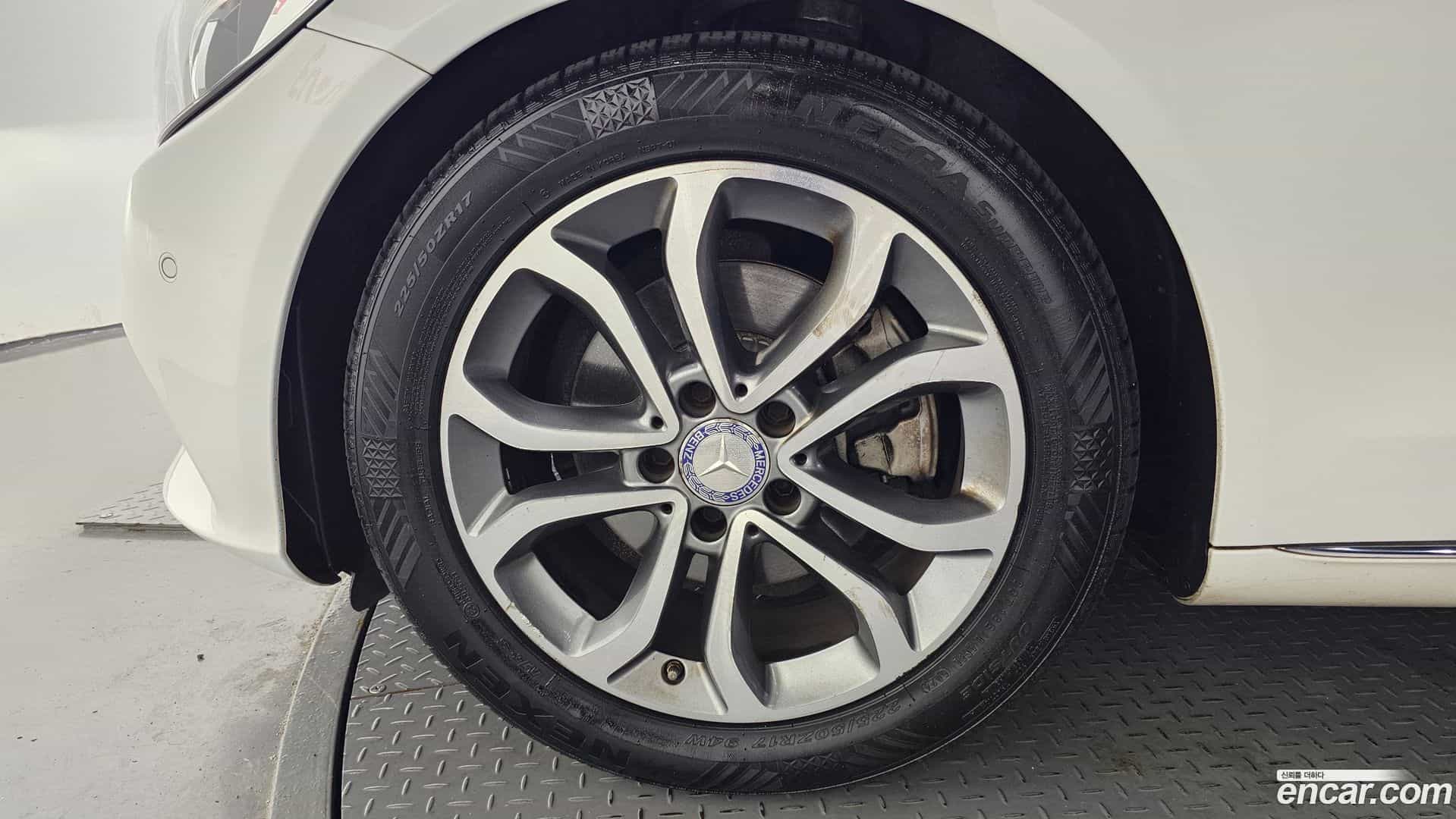 C-Class Mercedes-Benz 2016.4-OUTER-005