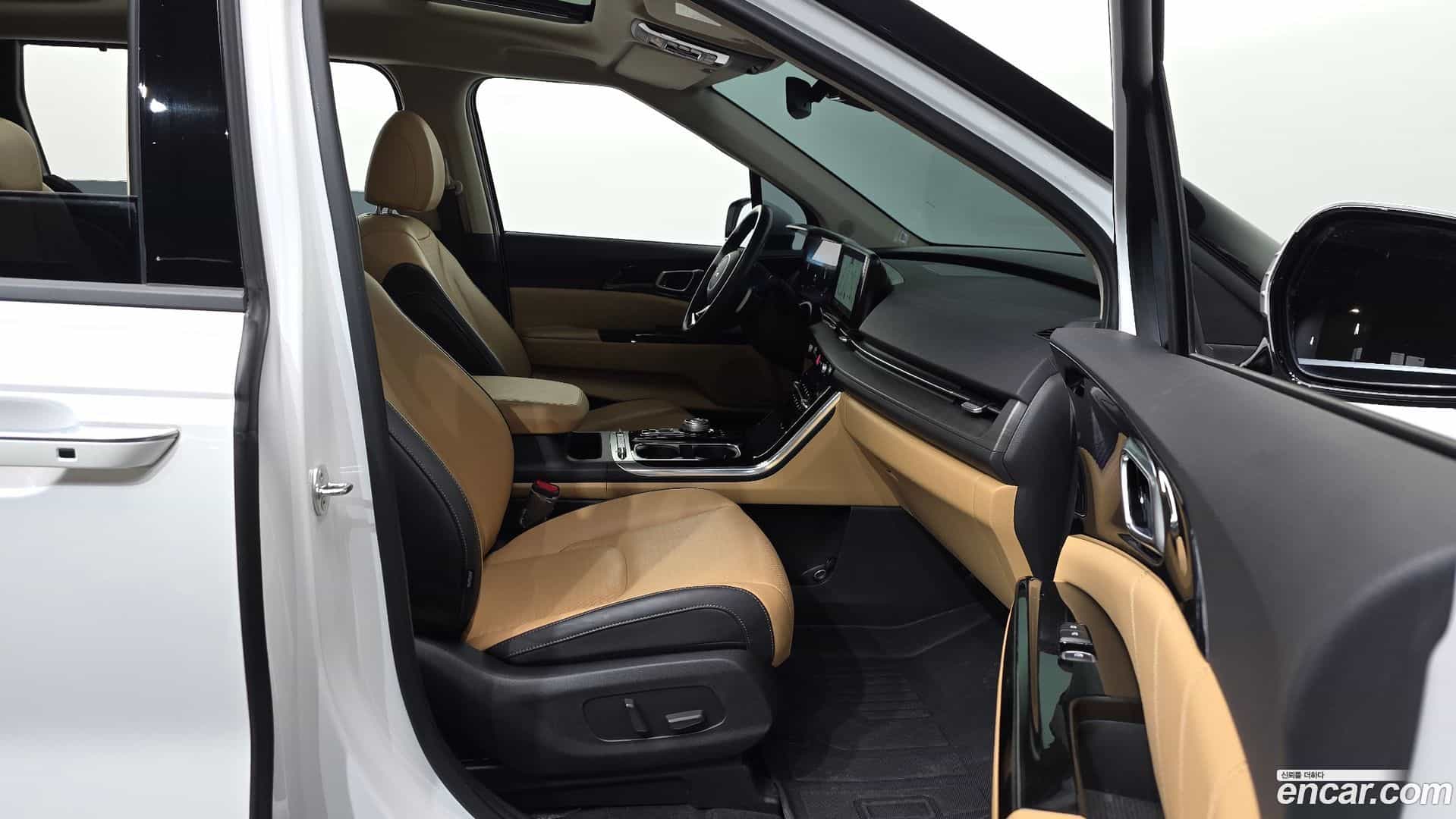 Canival Kia 2023.7-OPTION-015