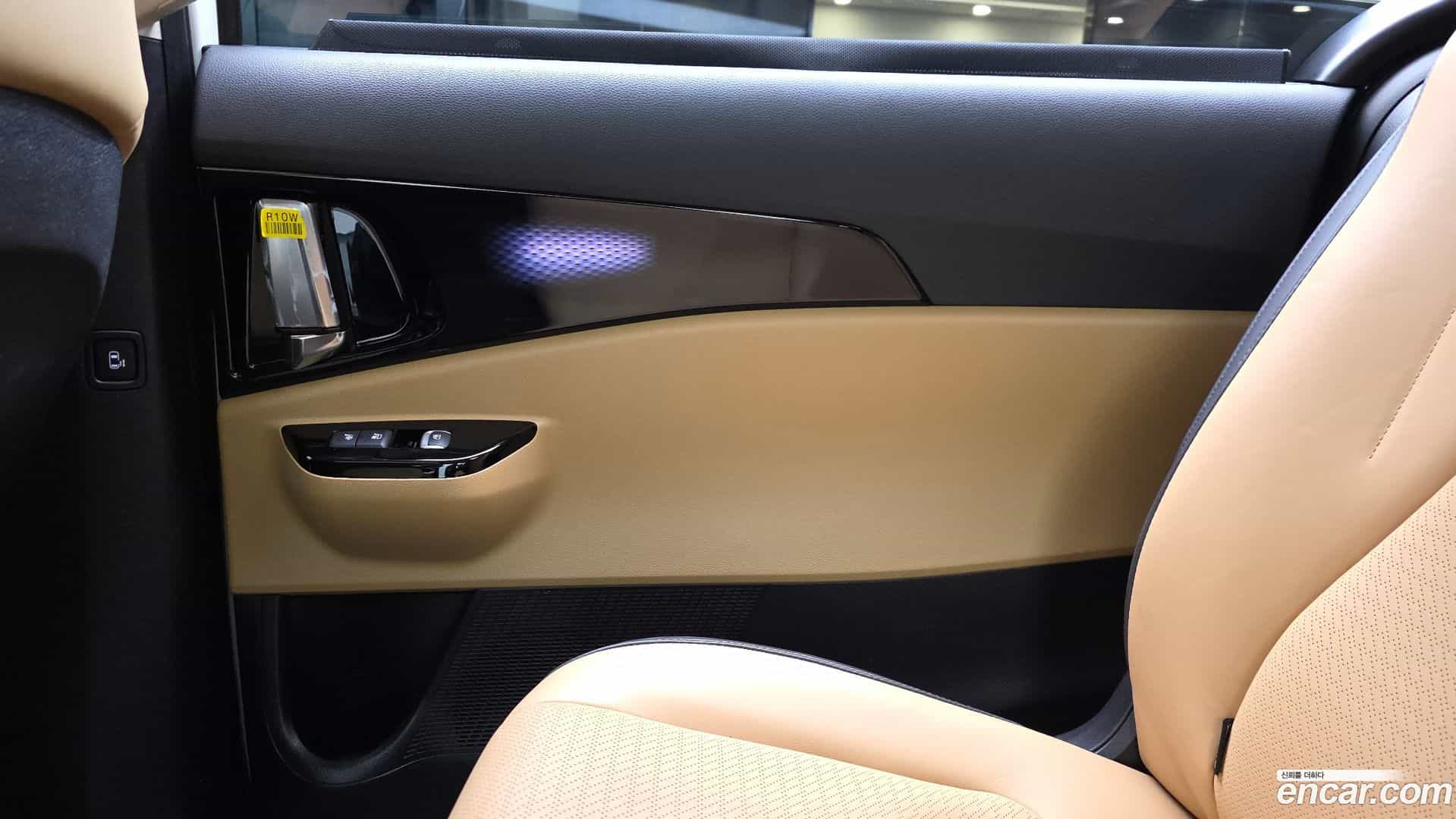 Canival Kia 2023.7-INNER-035