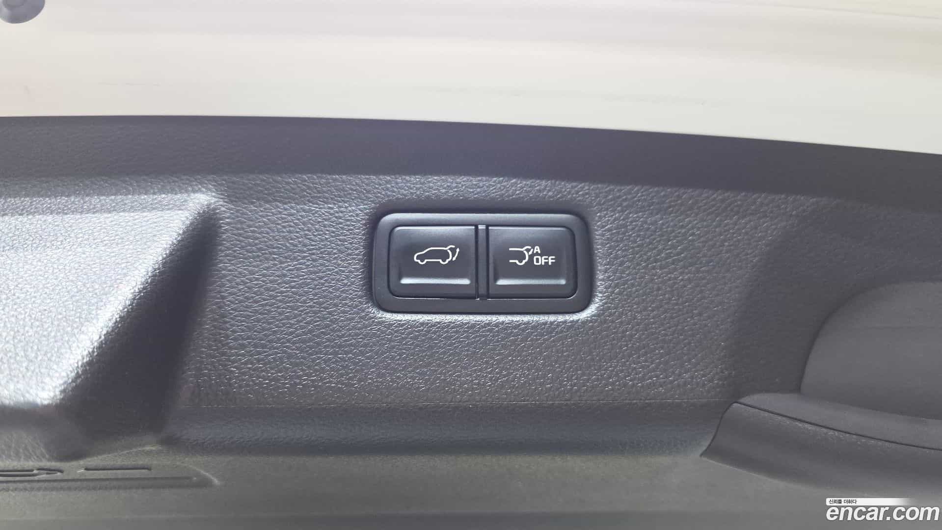 Canival Kia 2023.7-OPTION-048