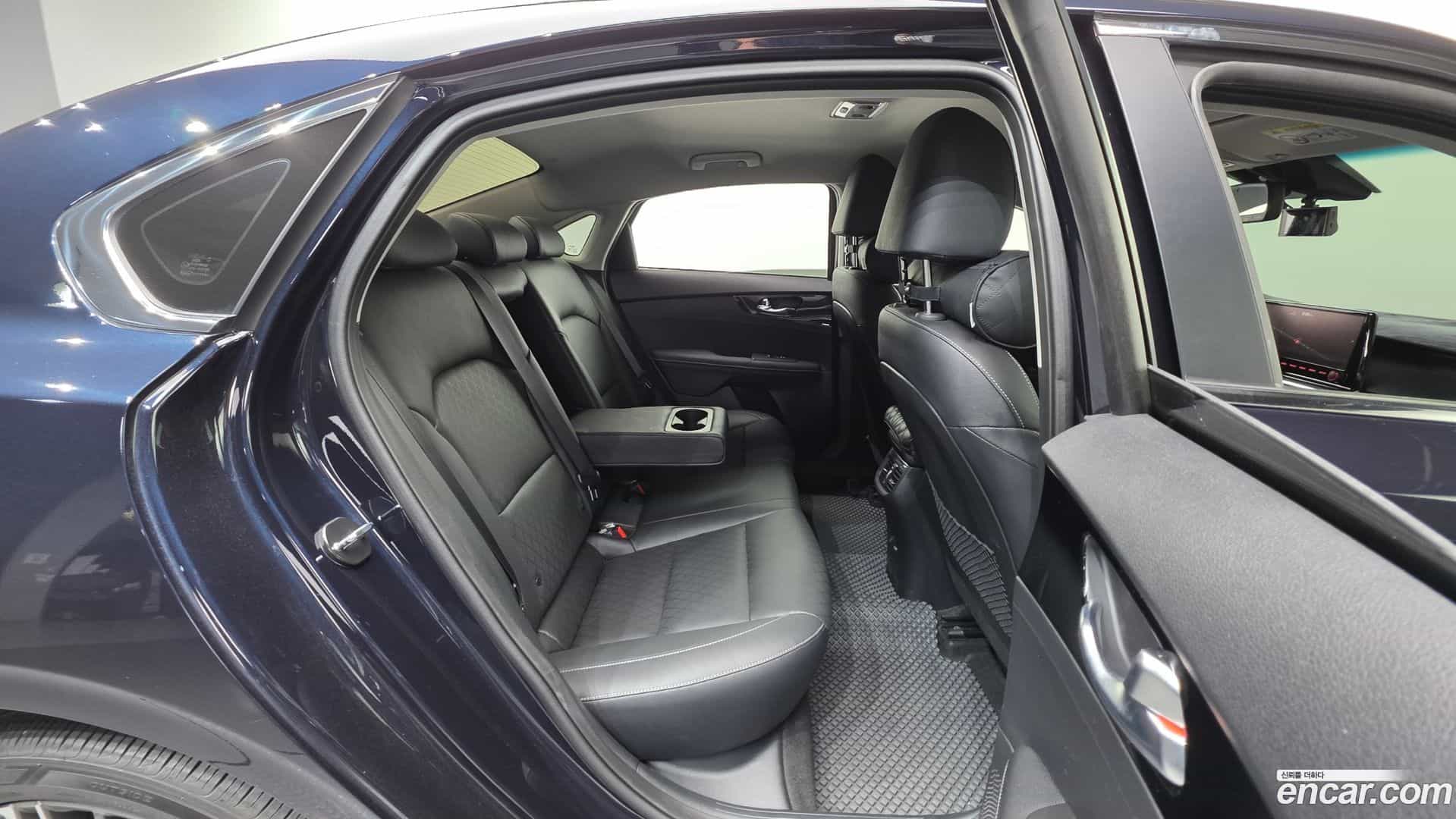 K3 Kia 2022.9-OPTION-023