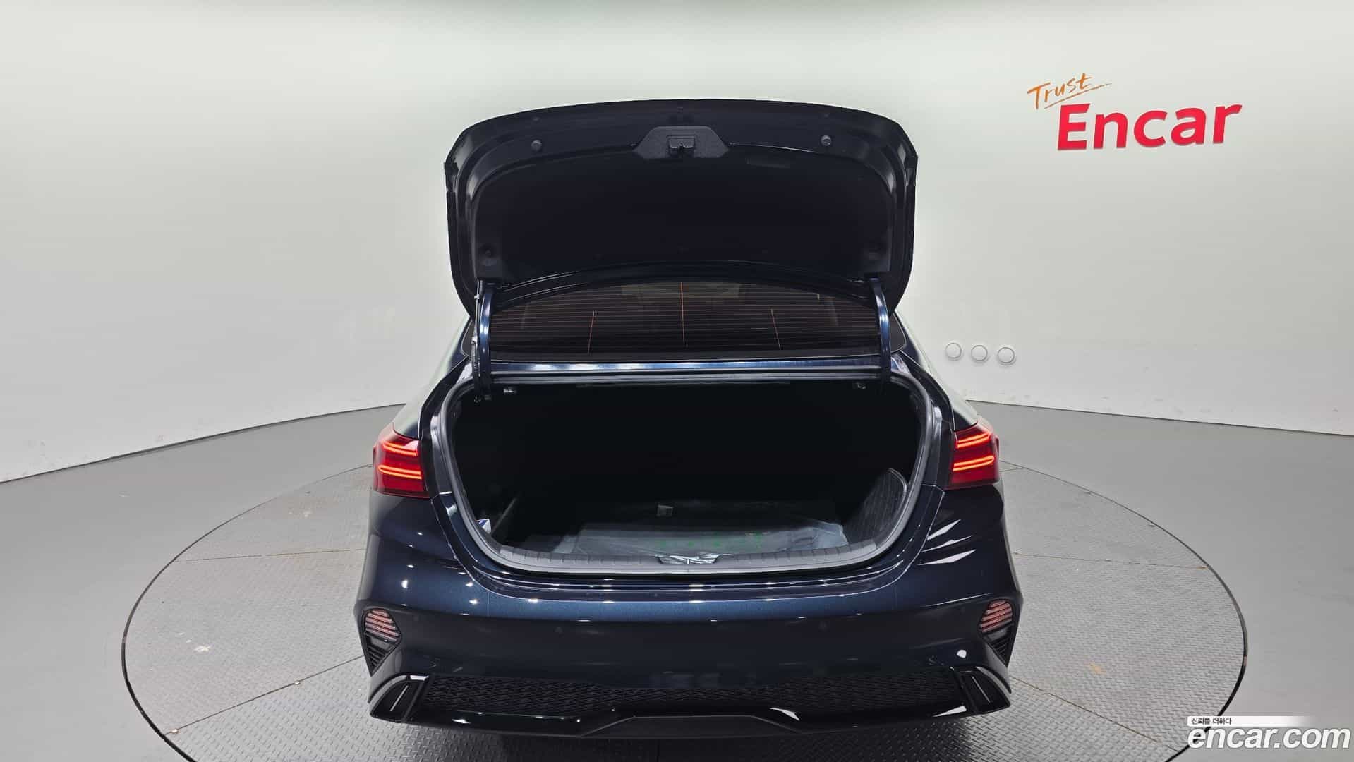 K3 Kia 2022.9-OPTION-024