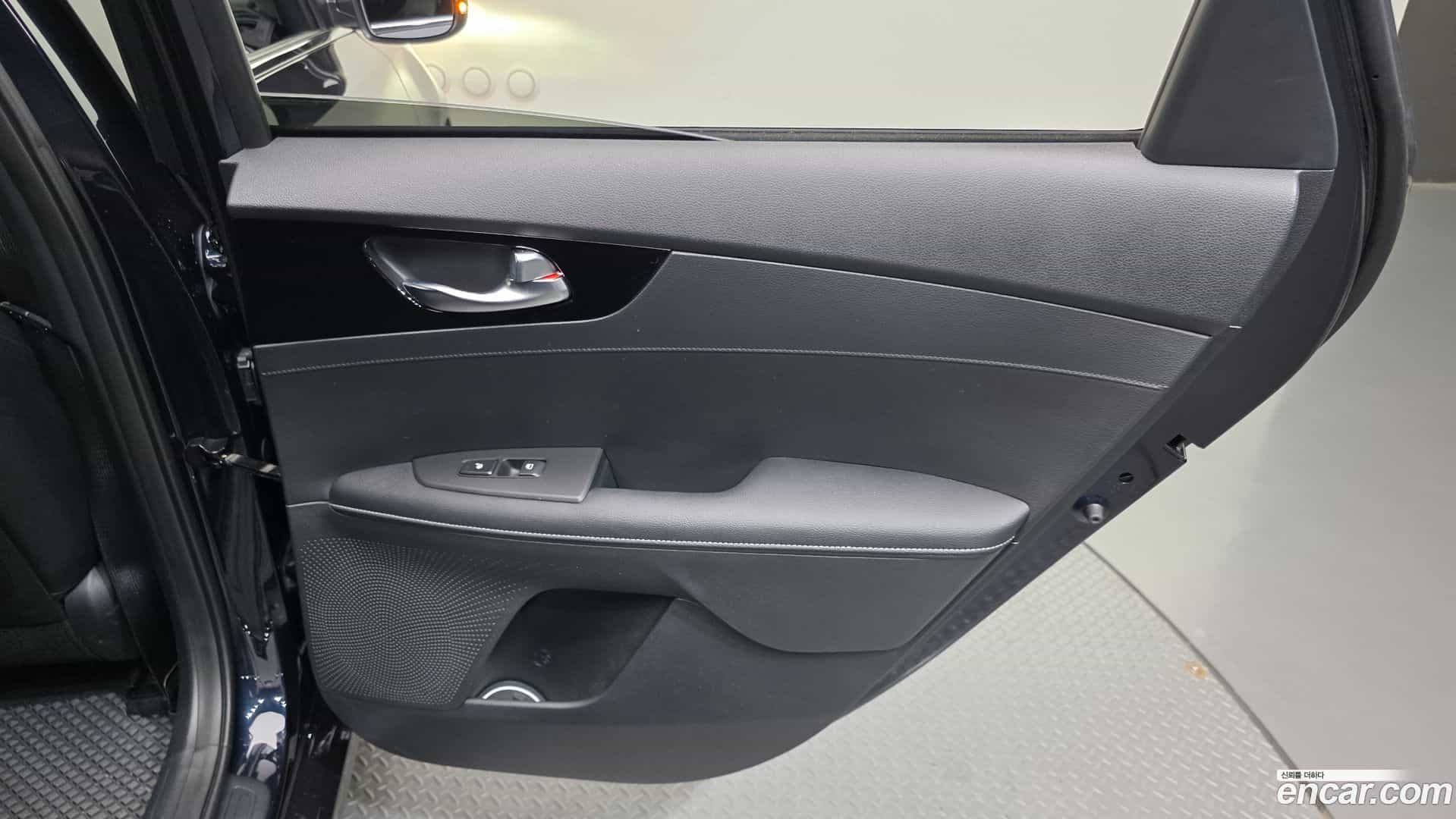K3 Kia 2022.9-INNER-035