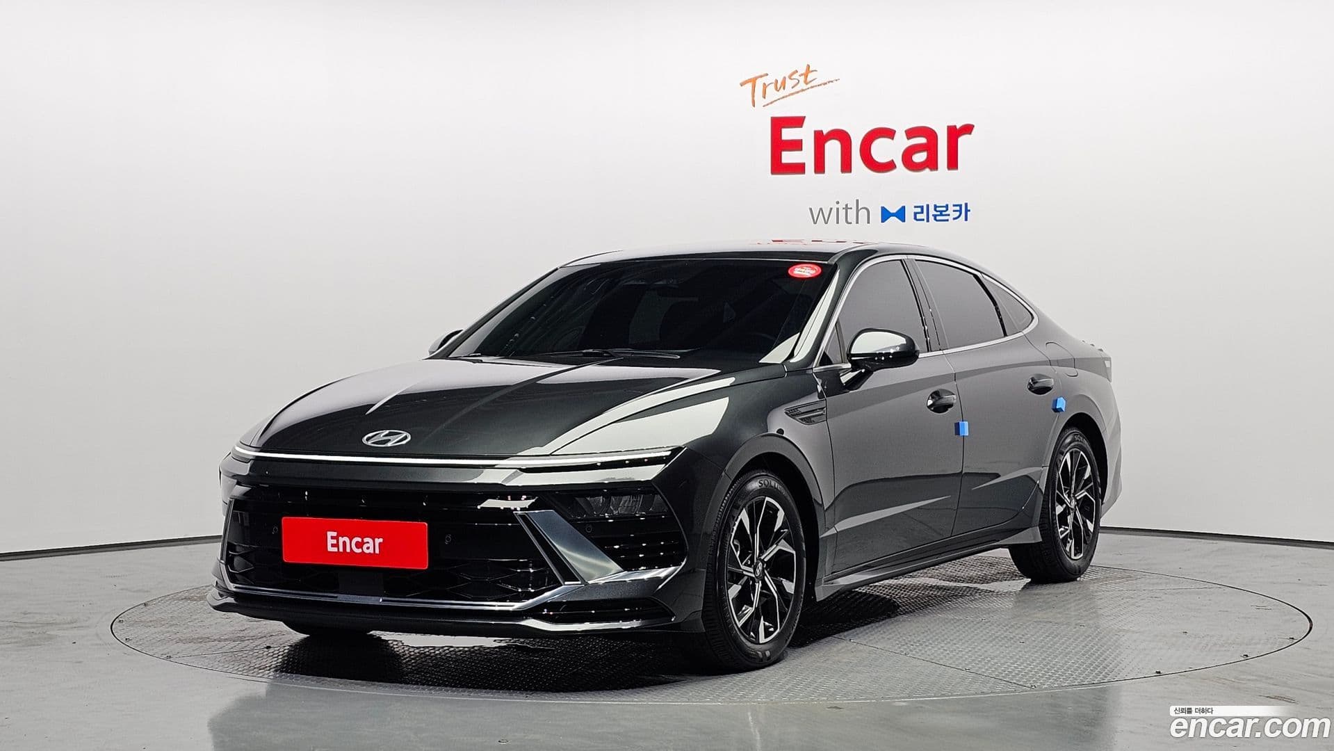 Main__Slider__Photo:Sonata Hyundai 2023.9-0