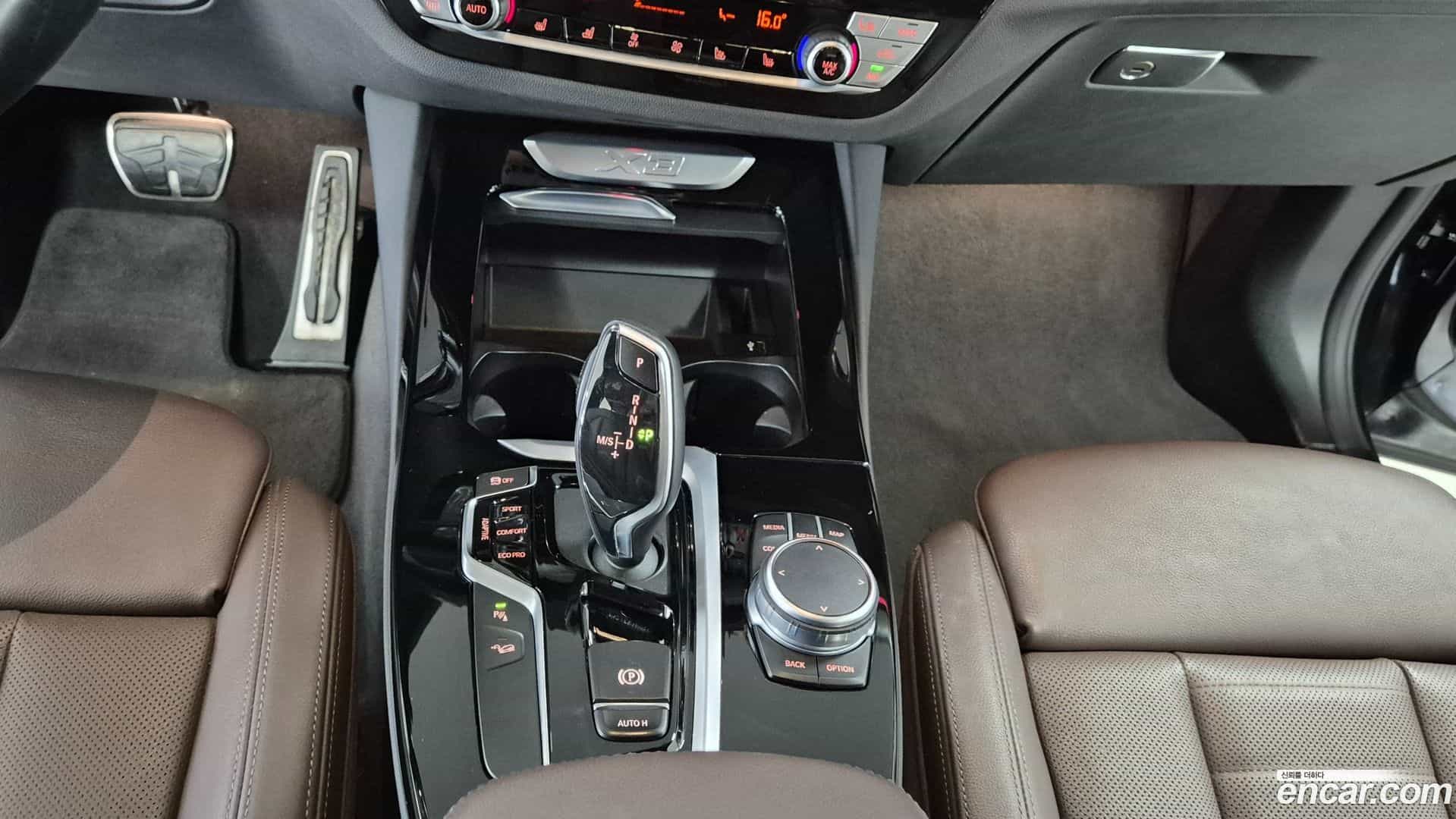 X3 BMW 2021.6-INNER-009