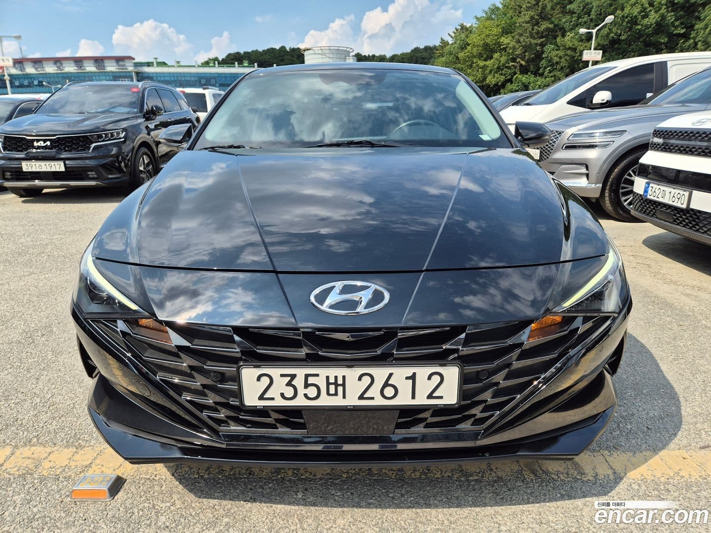 Main__Slider__Photo:AVANTE Hyundai 2022.4-0
