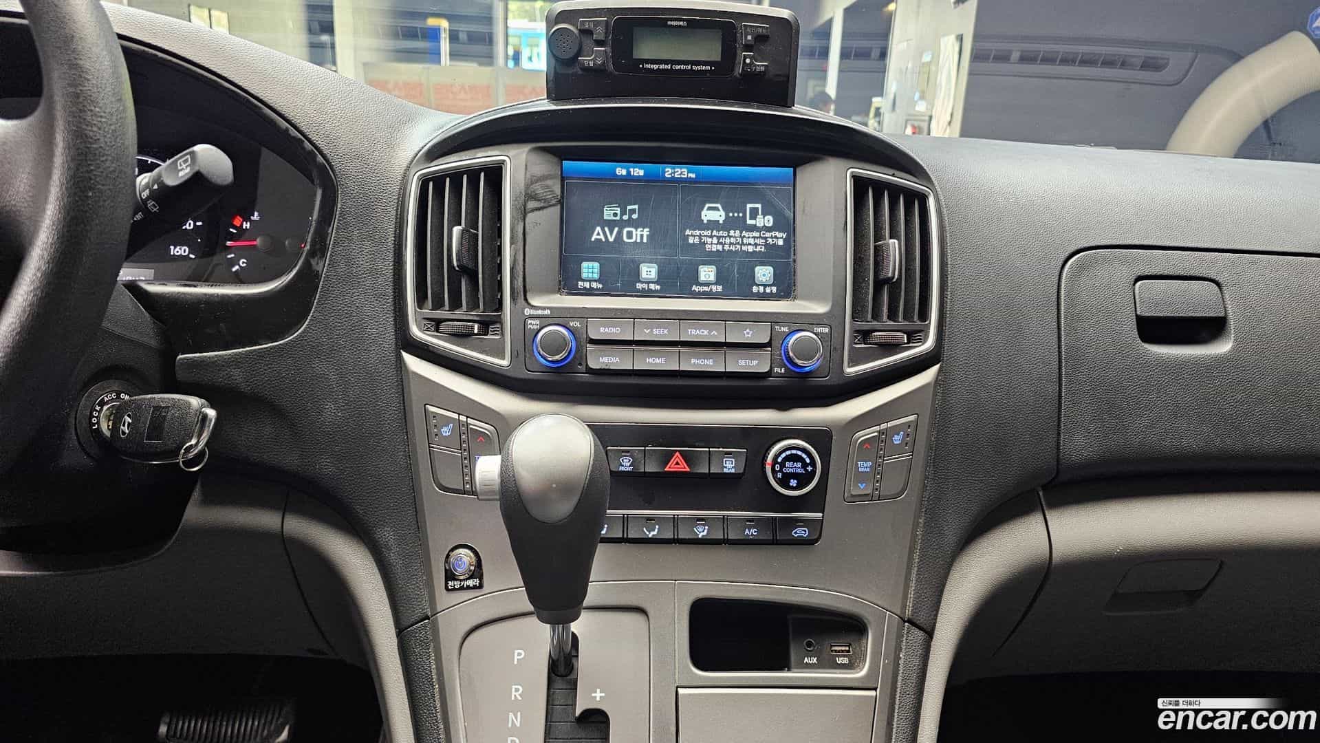 Starex Hyundai 2021.1-OPTION-018