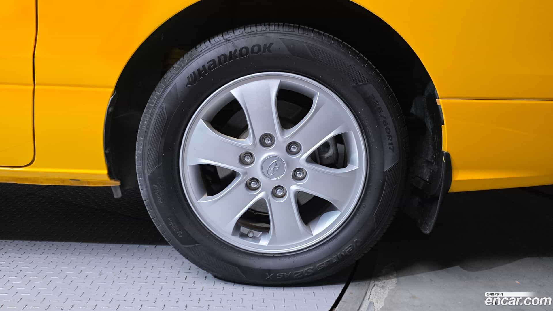 Starex Hyundai 2021.1-OUTER-031