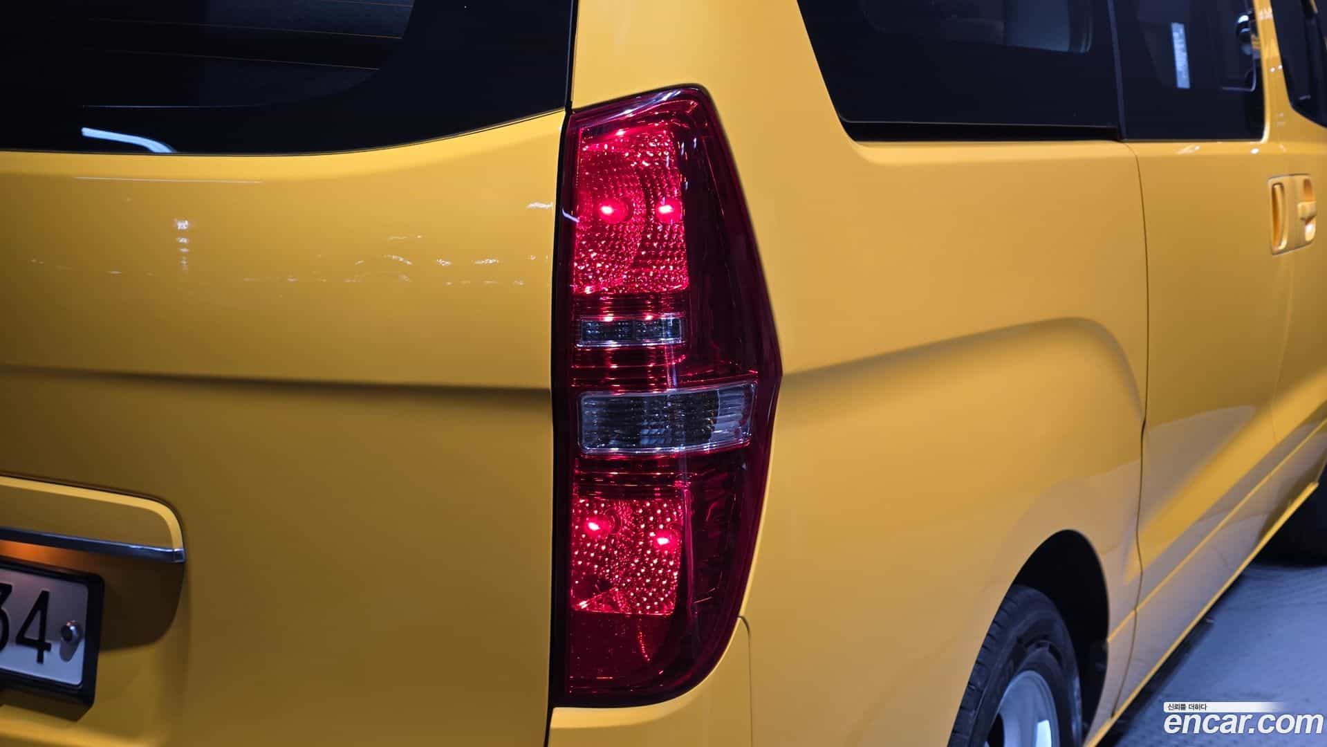 Starex Hyundai 2021.1-OUTER-033