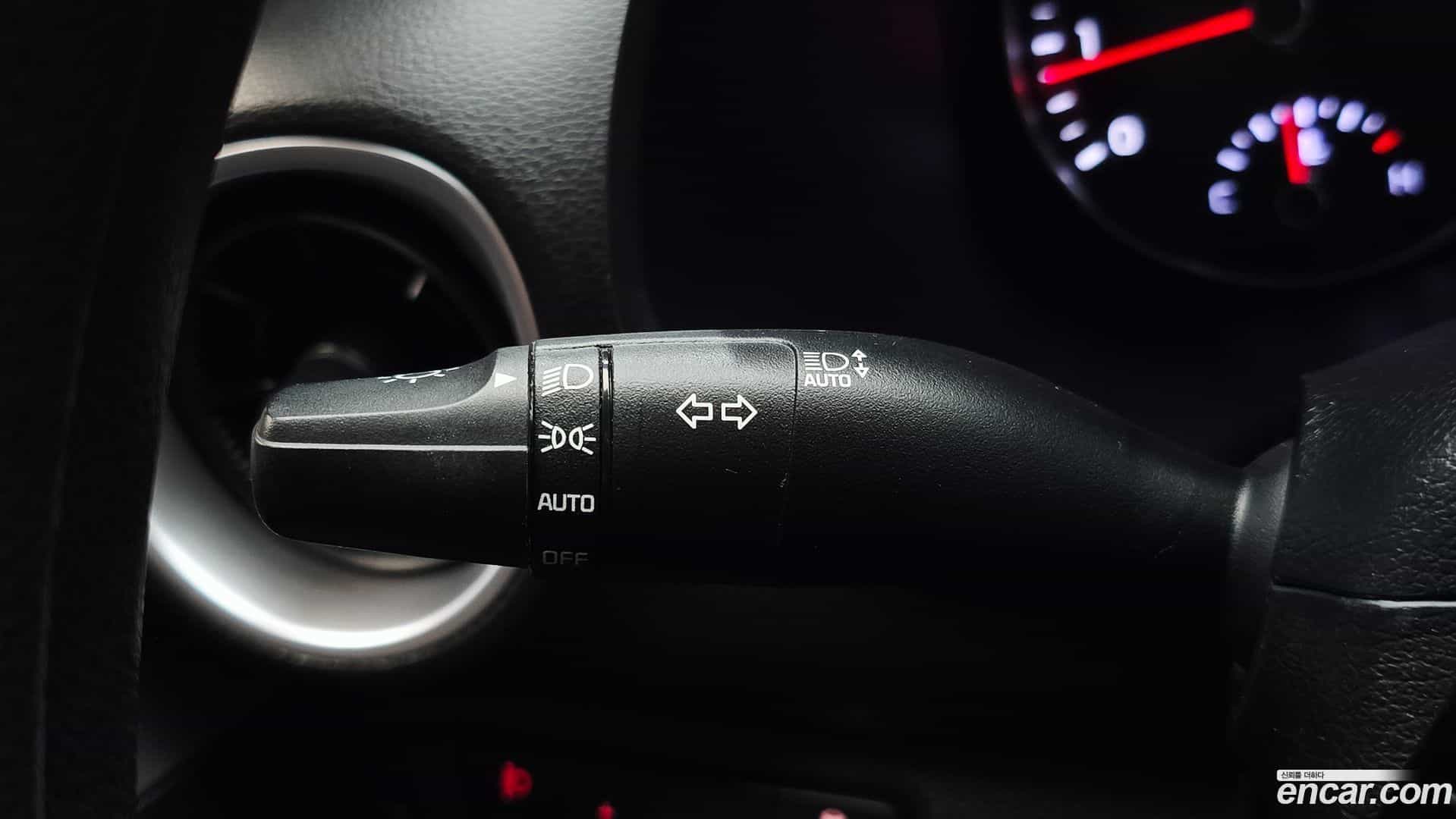 K3 Kia 2022.7-OPTION-040