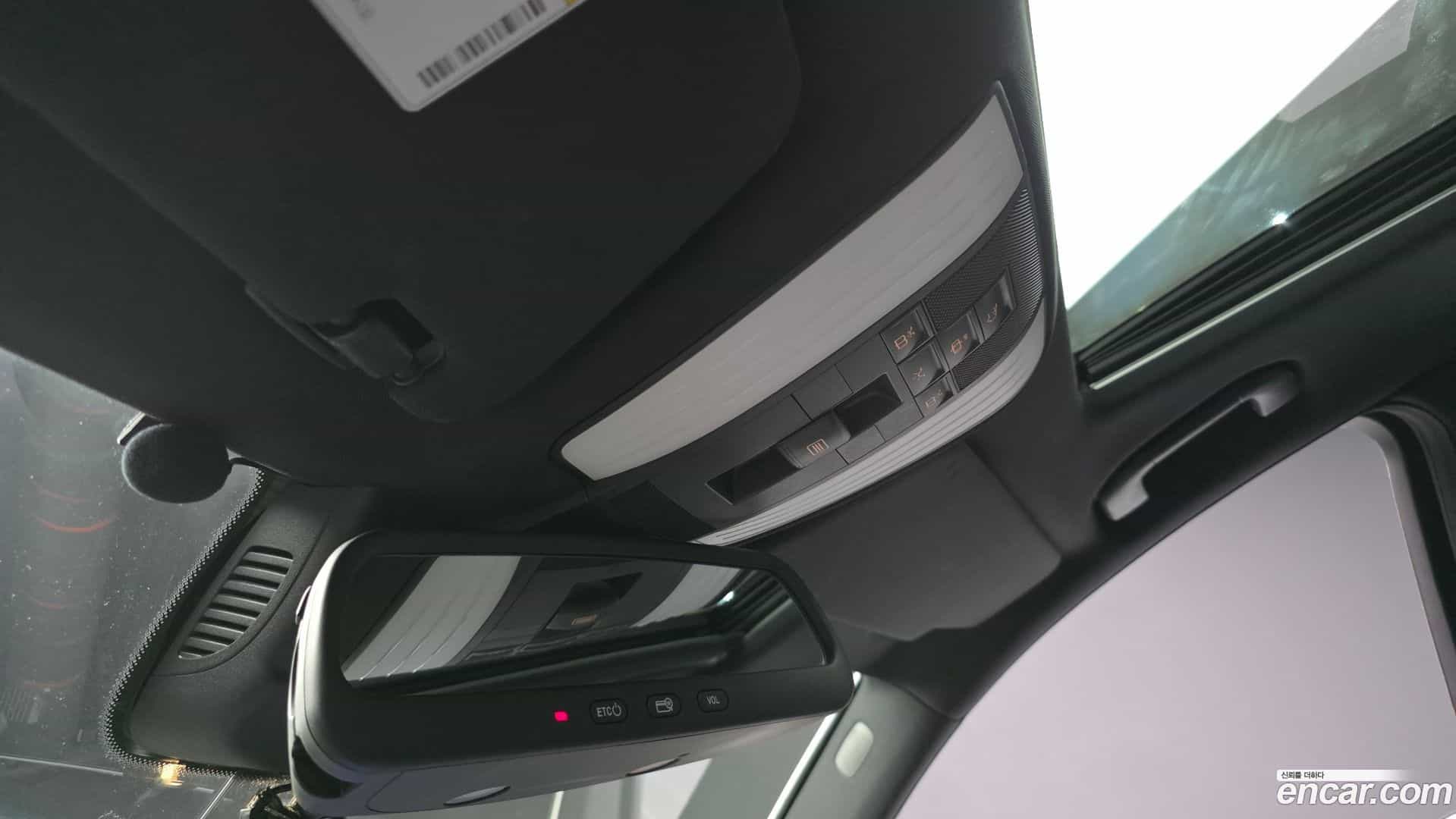 E-Class Mercedes-Benz 2016.2-OPTION-023