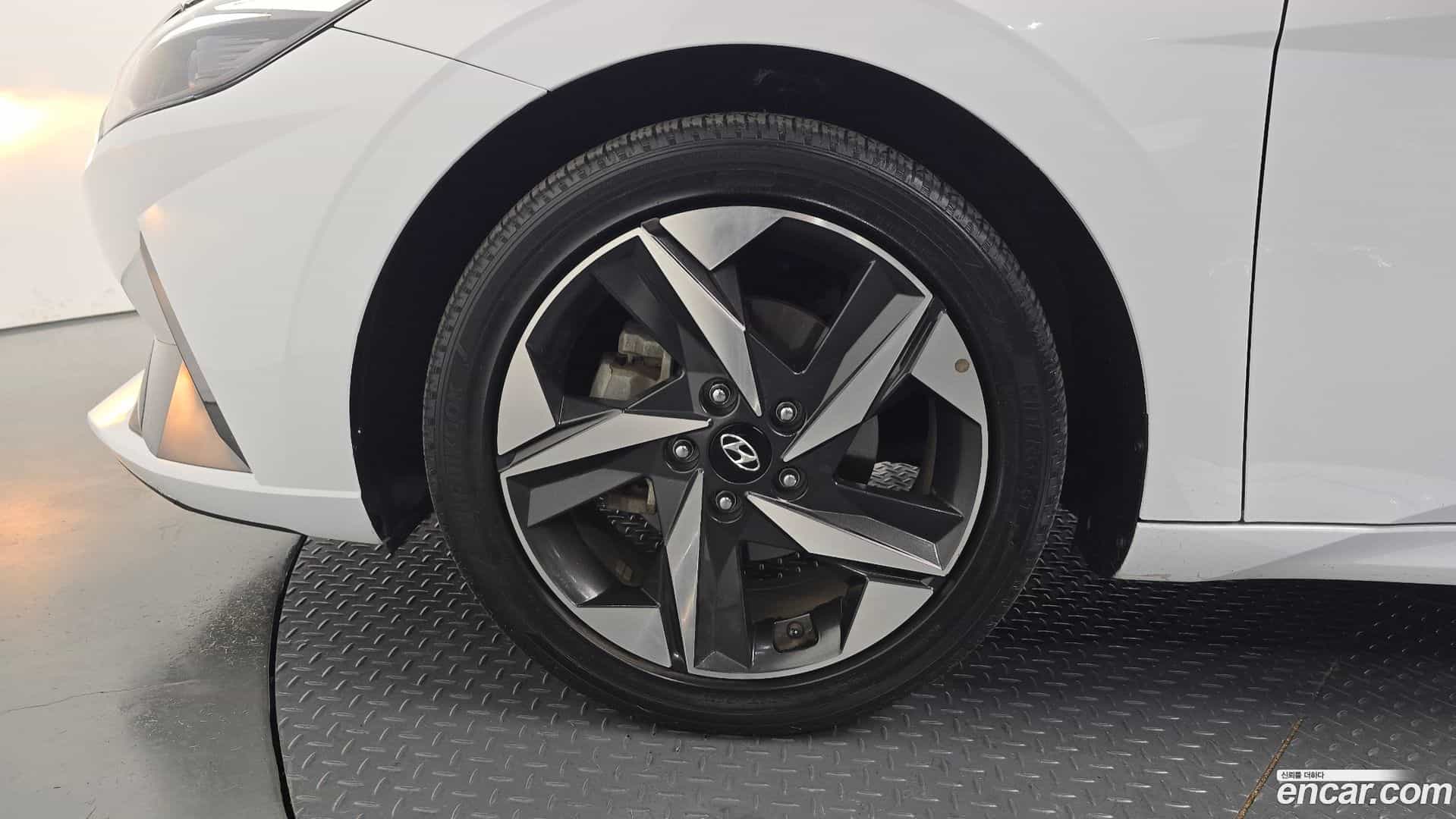 AVANTE Hyundai 2021.3-OUTER-005