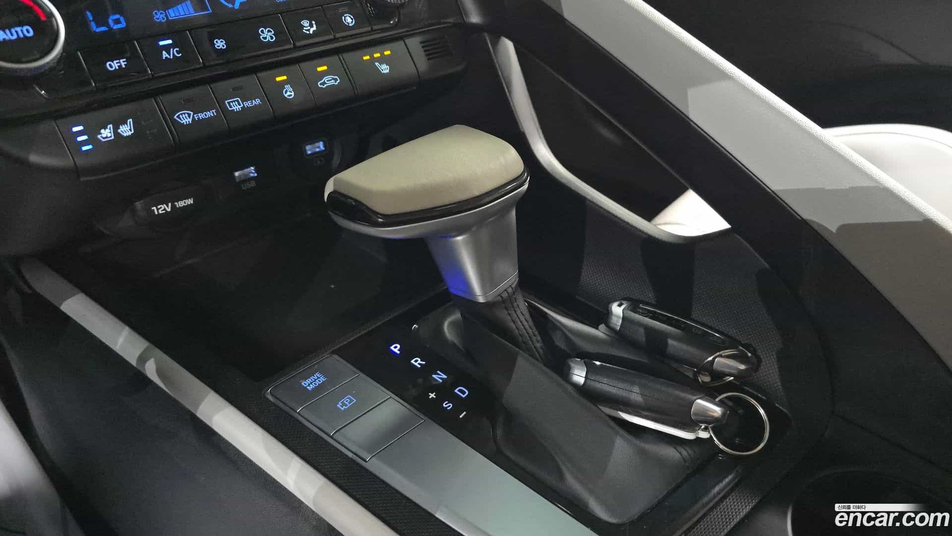 AVANTE Hyundai 2021.3-INNER-009