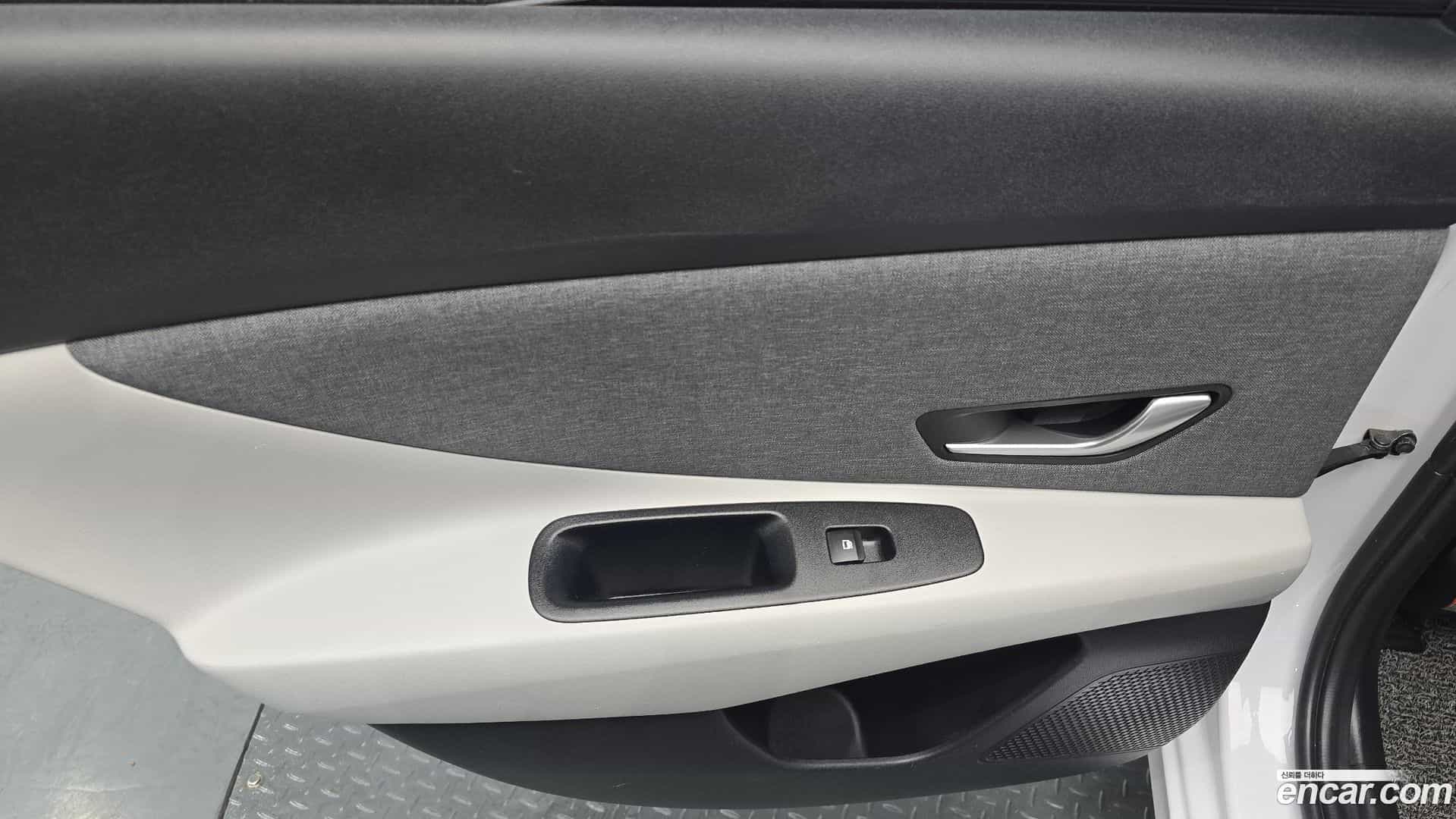AVANTE Hyundai 2021.3-INNER-035