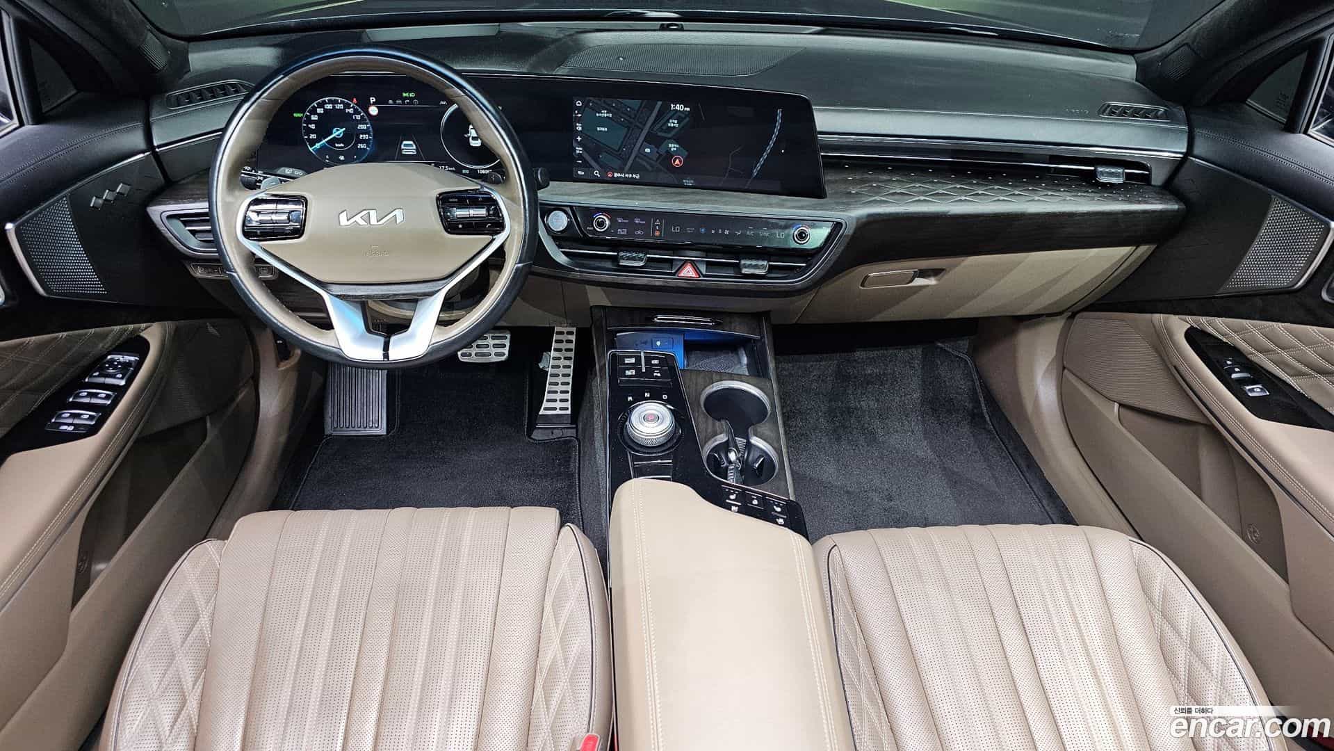 K8 Kia 2023.0-INNER-007