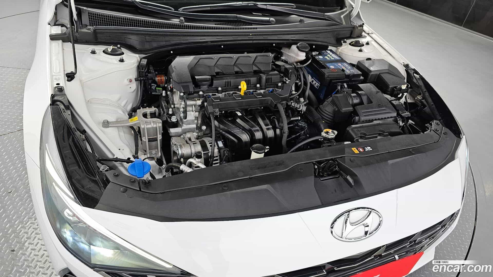 AVANTE Hyundai 2020.5-OUTER-006