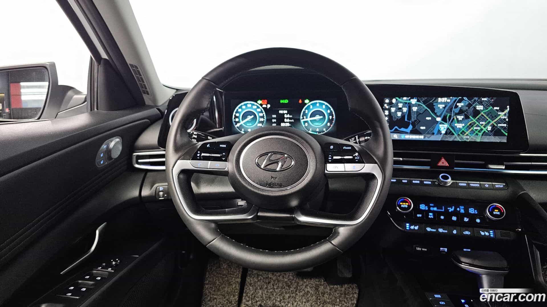 AVANTE Hyundai 2020.5-OPTION-016