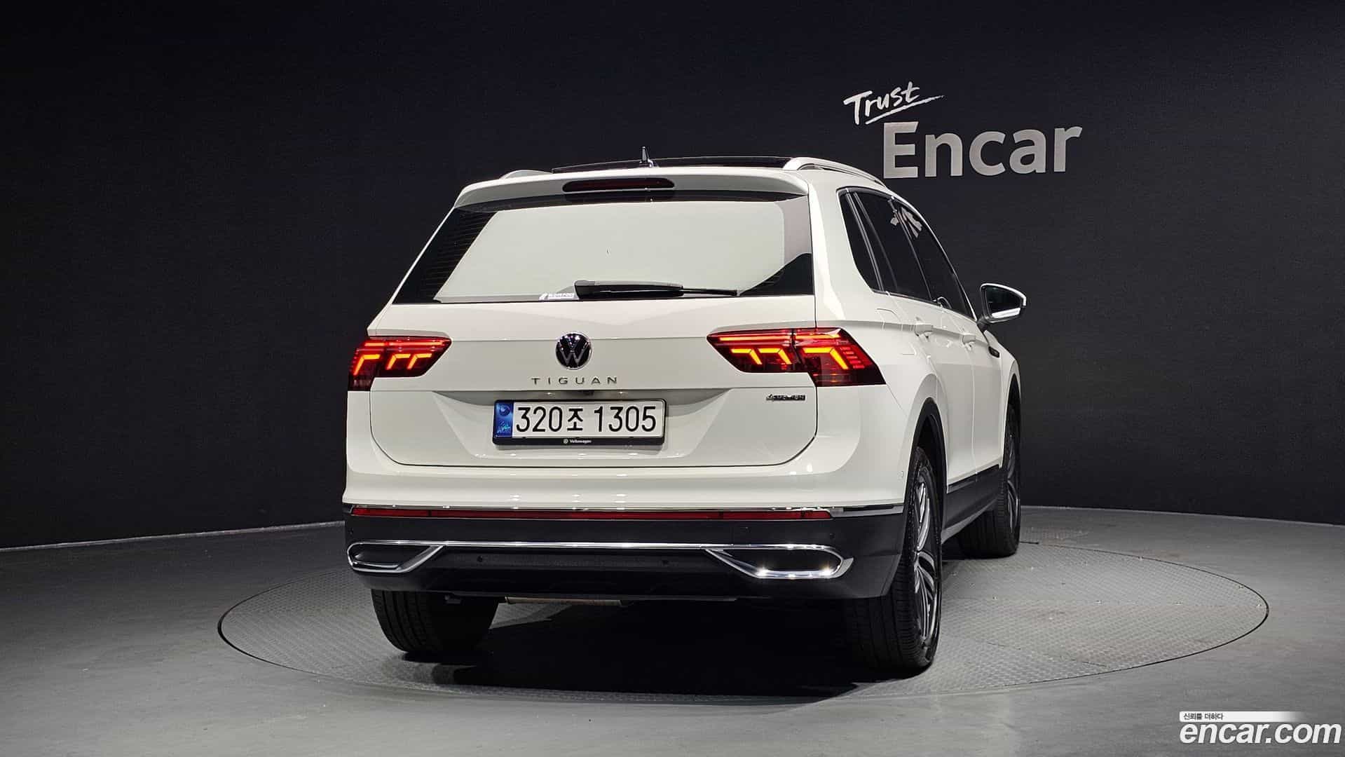 Tiguan Volkswagen 2022.9-OUTER-004