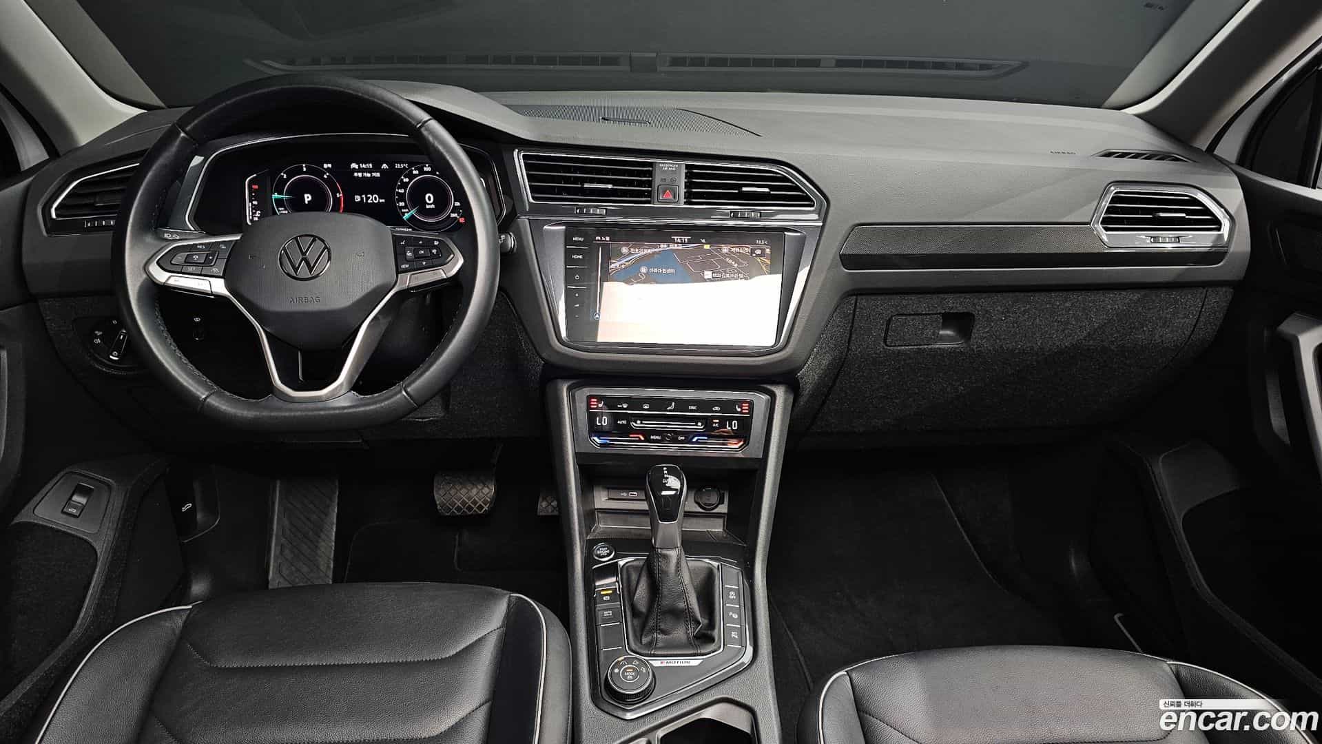 Tiguan Volkswagen 2022.9-INNER-007