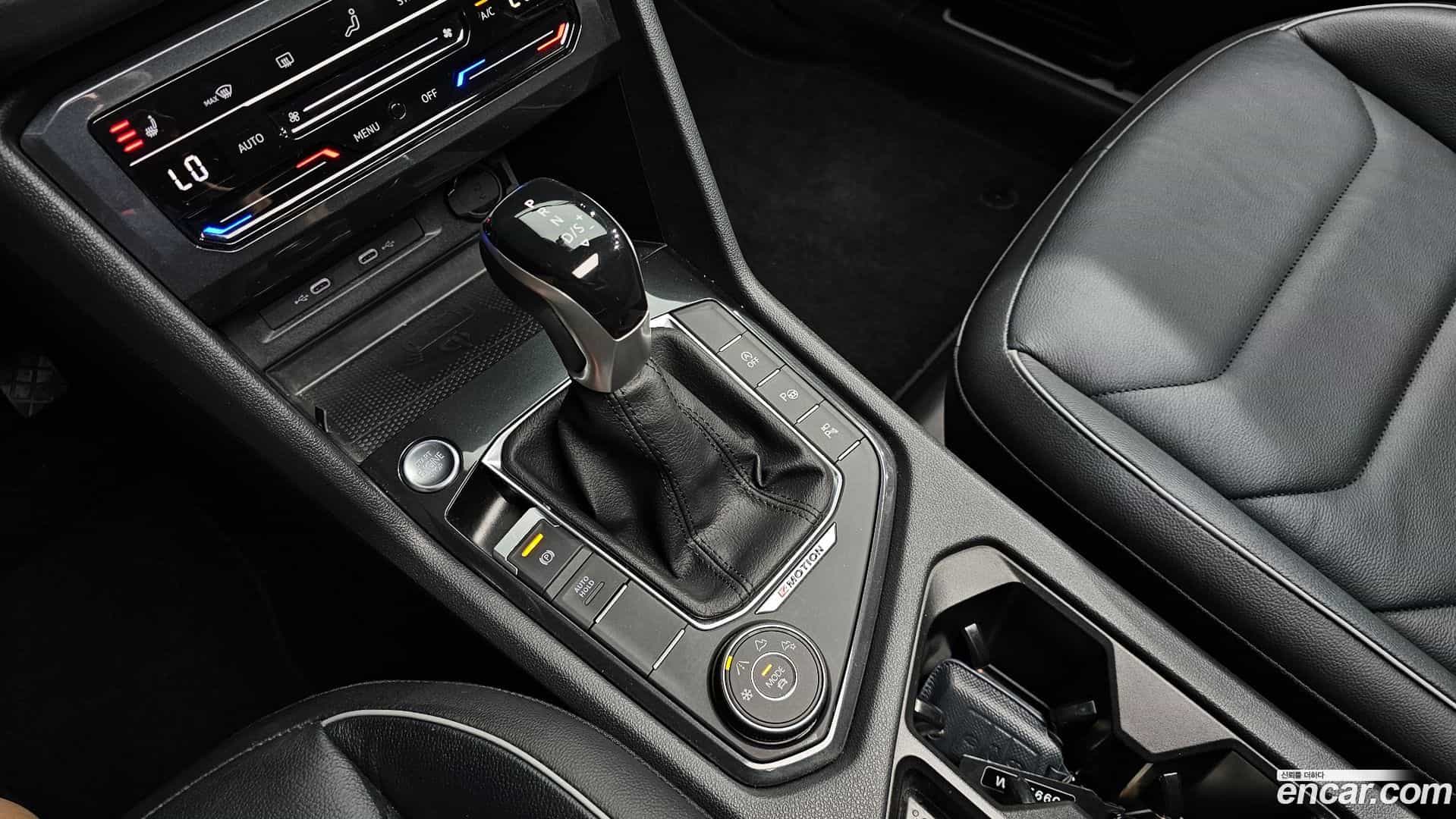 Tiguan Volkswagen 2022.9-INNER-009