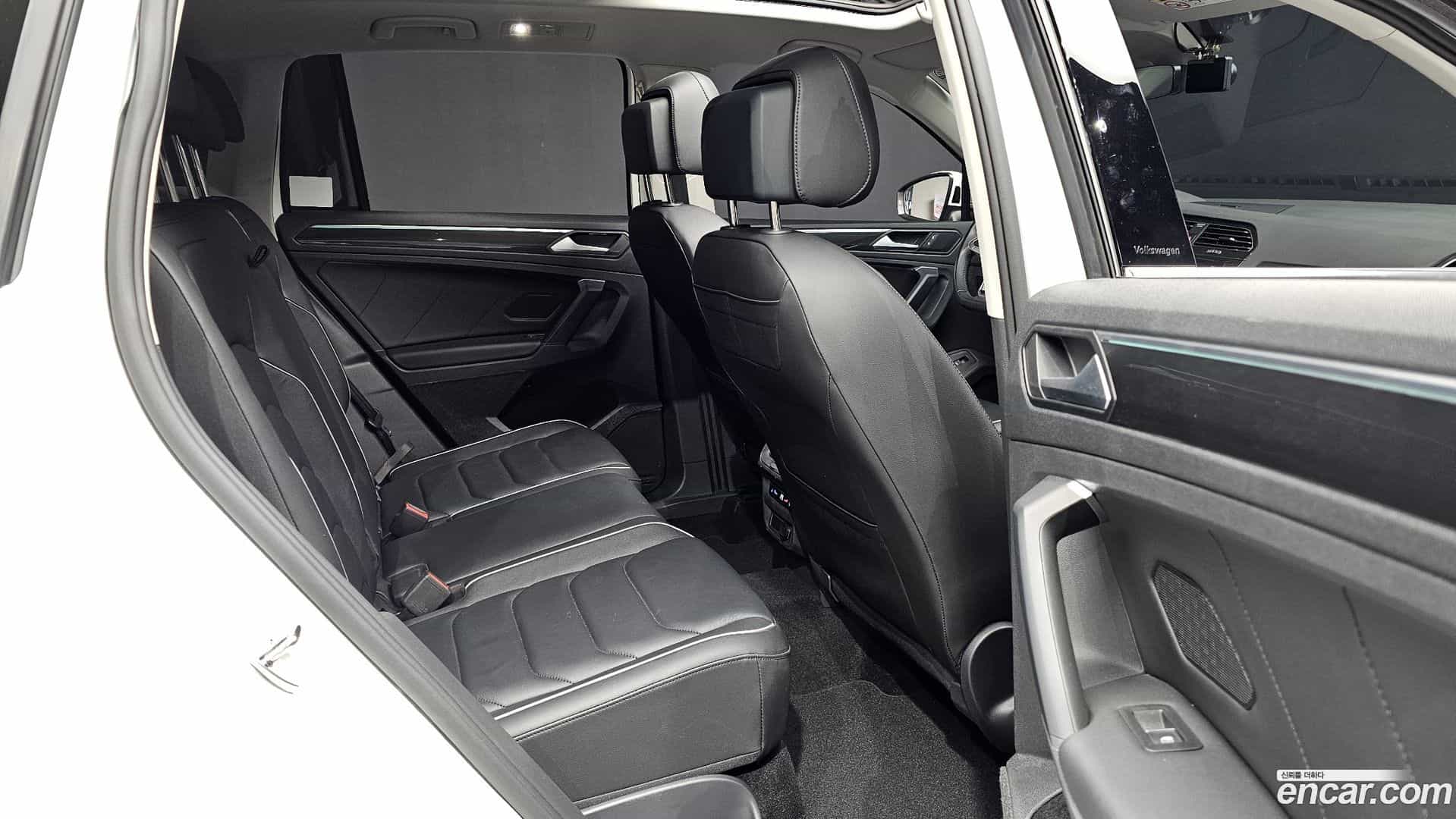 Tiguan Volkswagen 2022.9-OPTION-016