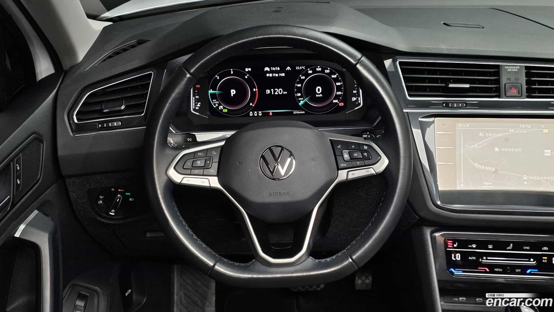 Tiguan Volkswagen 2022.9-OPTION-018