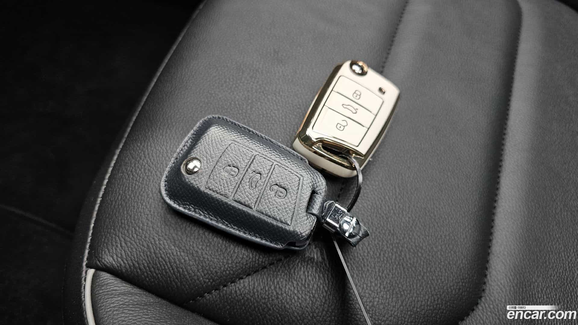 Tiguan Volkswagen 2022.9-OPTION-044