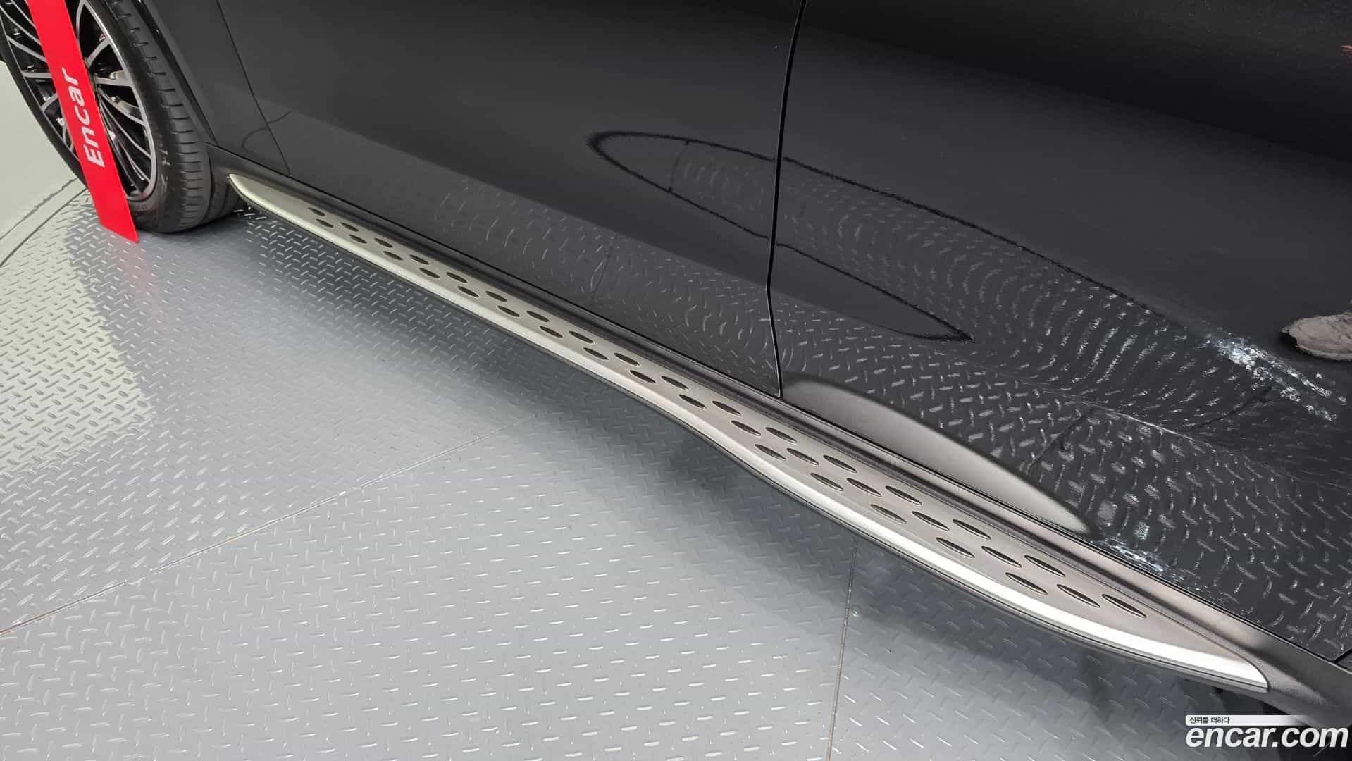 GLC-Class Mercedes-Benz 2025.4-OPTION-044